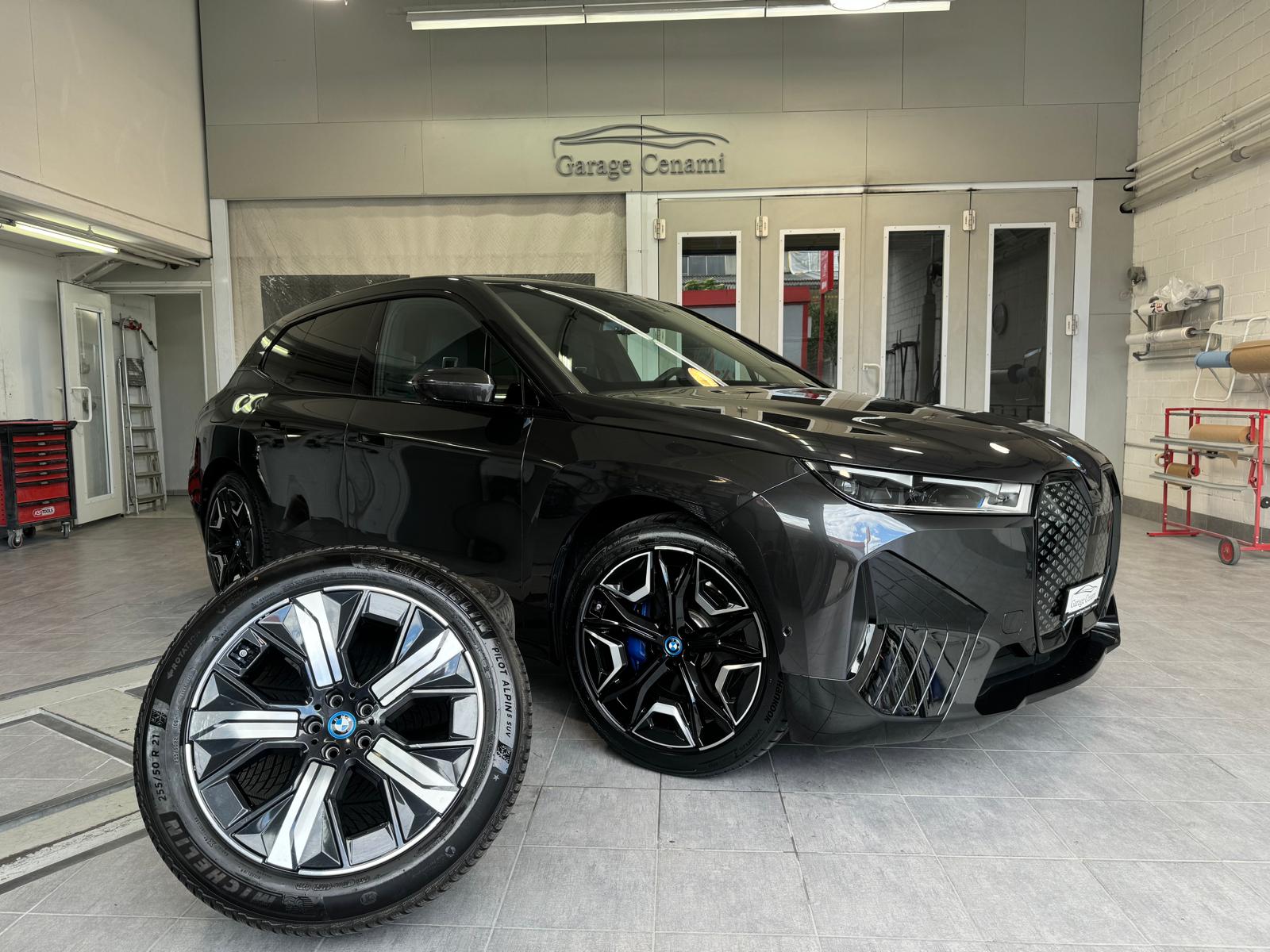 BMW iX xDrive50