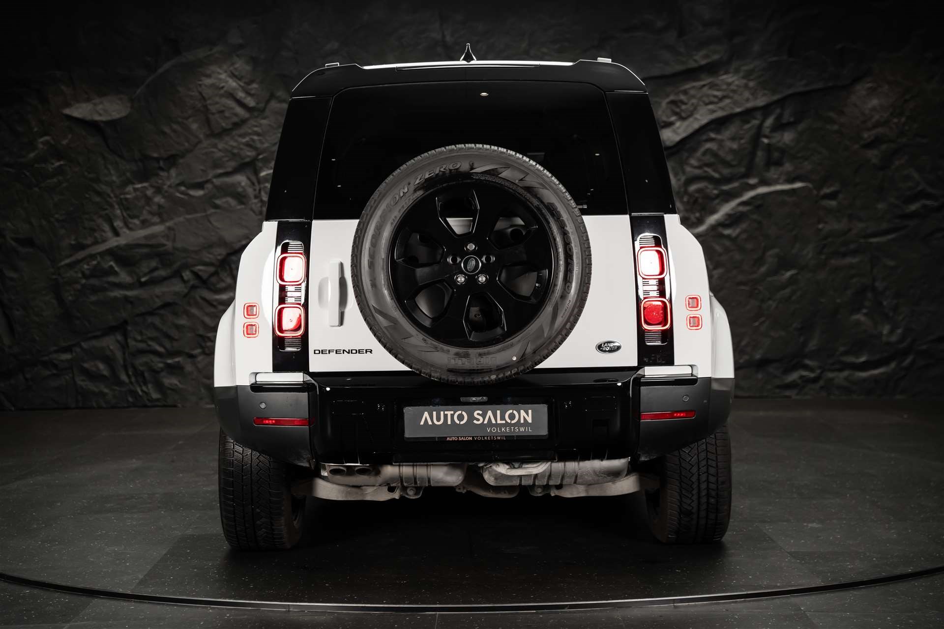 LAND ROVER Defender 110 3.0 D I6 250 SE AWD AT8 *Panorama*-showroom-element-3