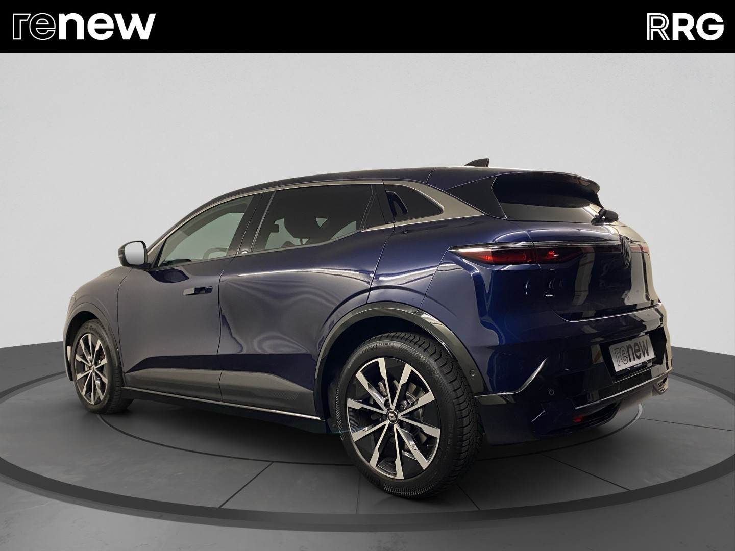 RENAULT Mégane E-TECH EV60 Techno-showroom-element-3