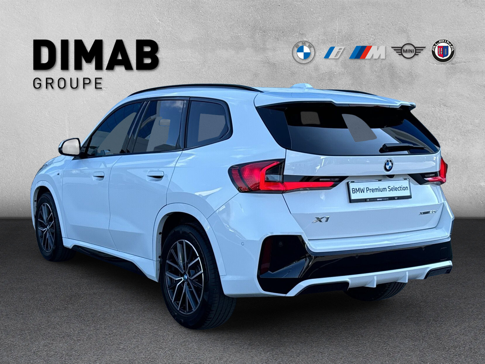 BMW X1 xDrive 20d 48V M Sport-showroom-element-2