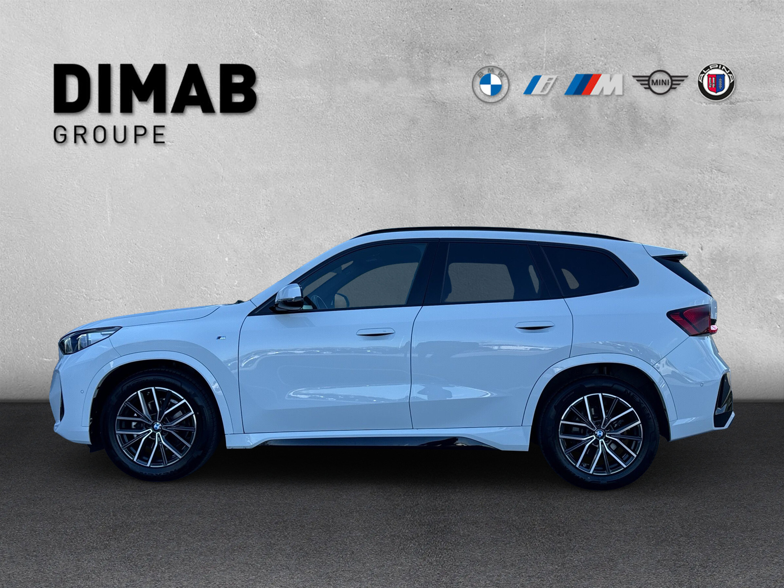 BMW X1 xDrive 20d 48V M Sport-showroom-element-1