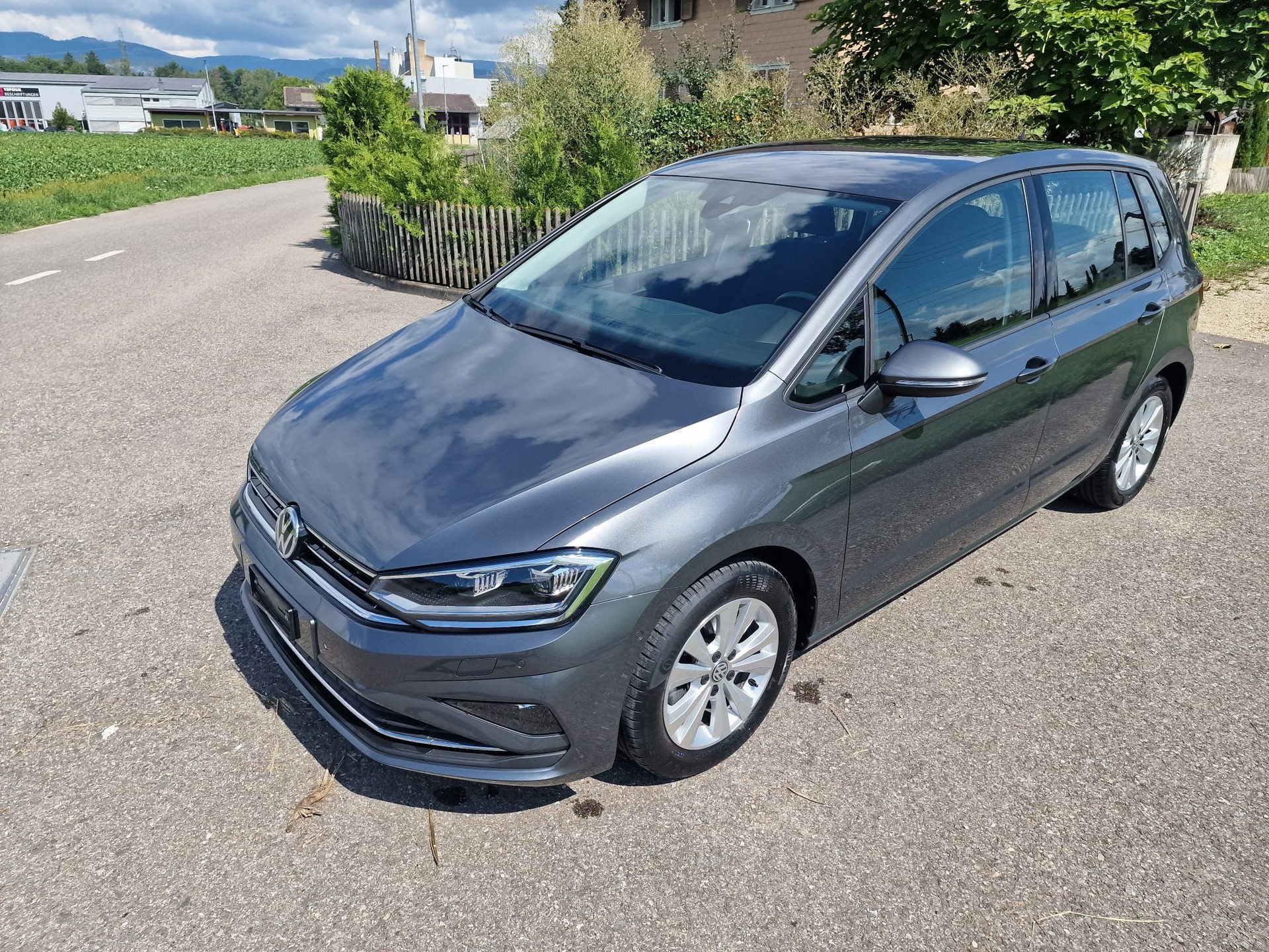 Automobile Vw Sportsvan Occasion VW GOLF SPORTSVAN Acheter Un