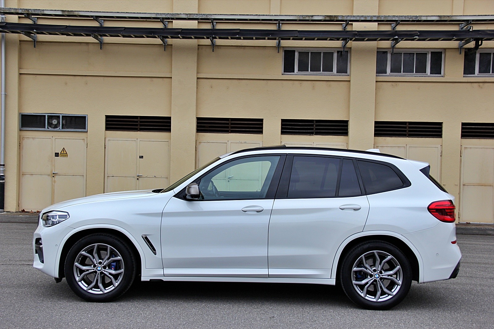 BMW X3 xDrive M40i Steptronic-showroom-element-1