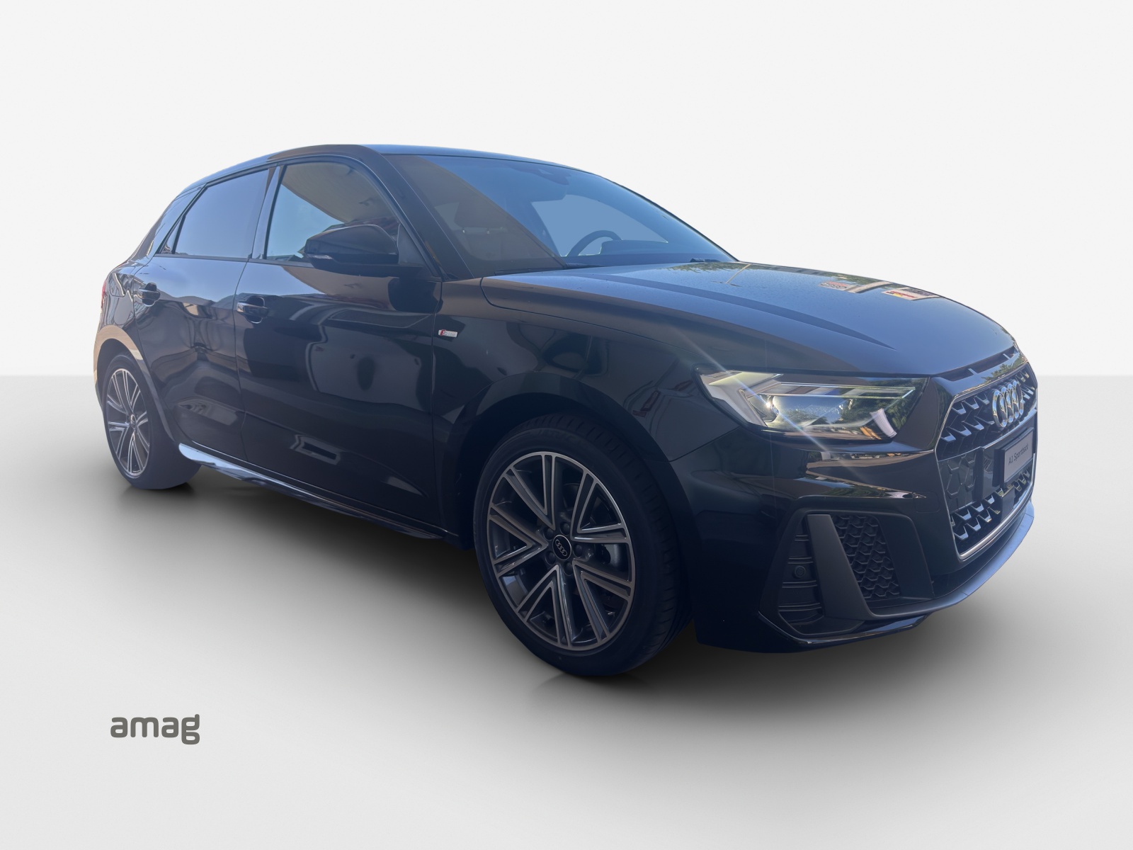AUDI A1 Sportback 30 TFSI S Line Attraction-image-5