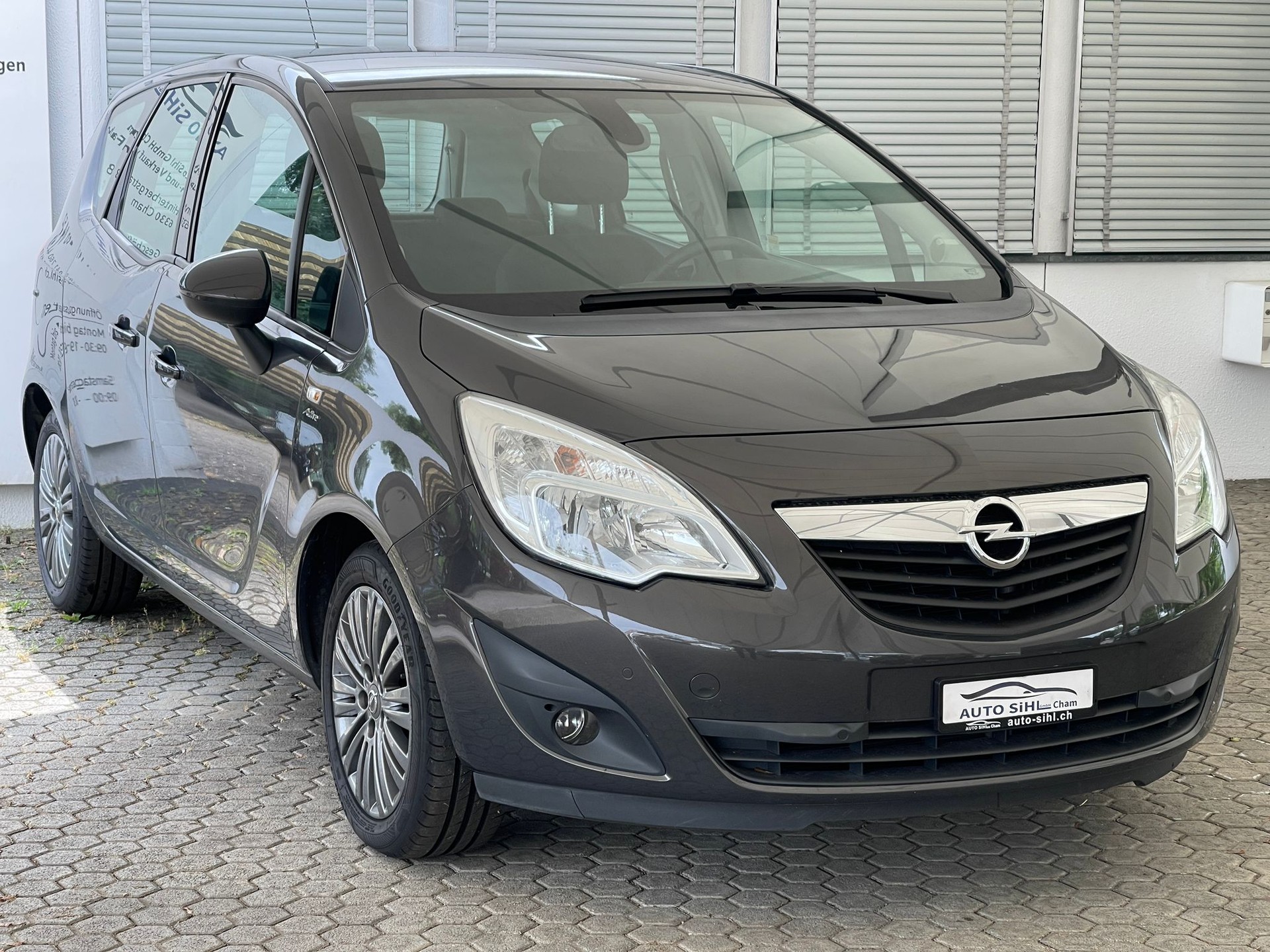 OPEL Meriva 1.4 Turbo Active Edition-showroom-element-2