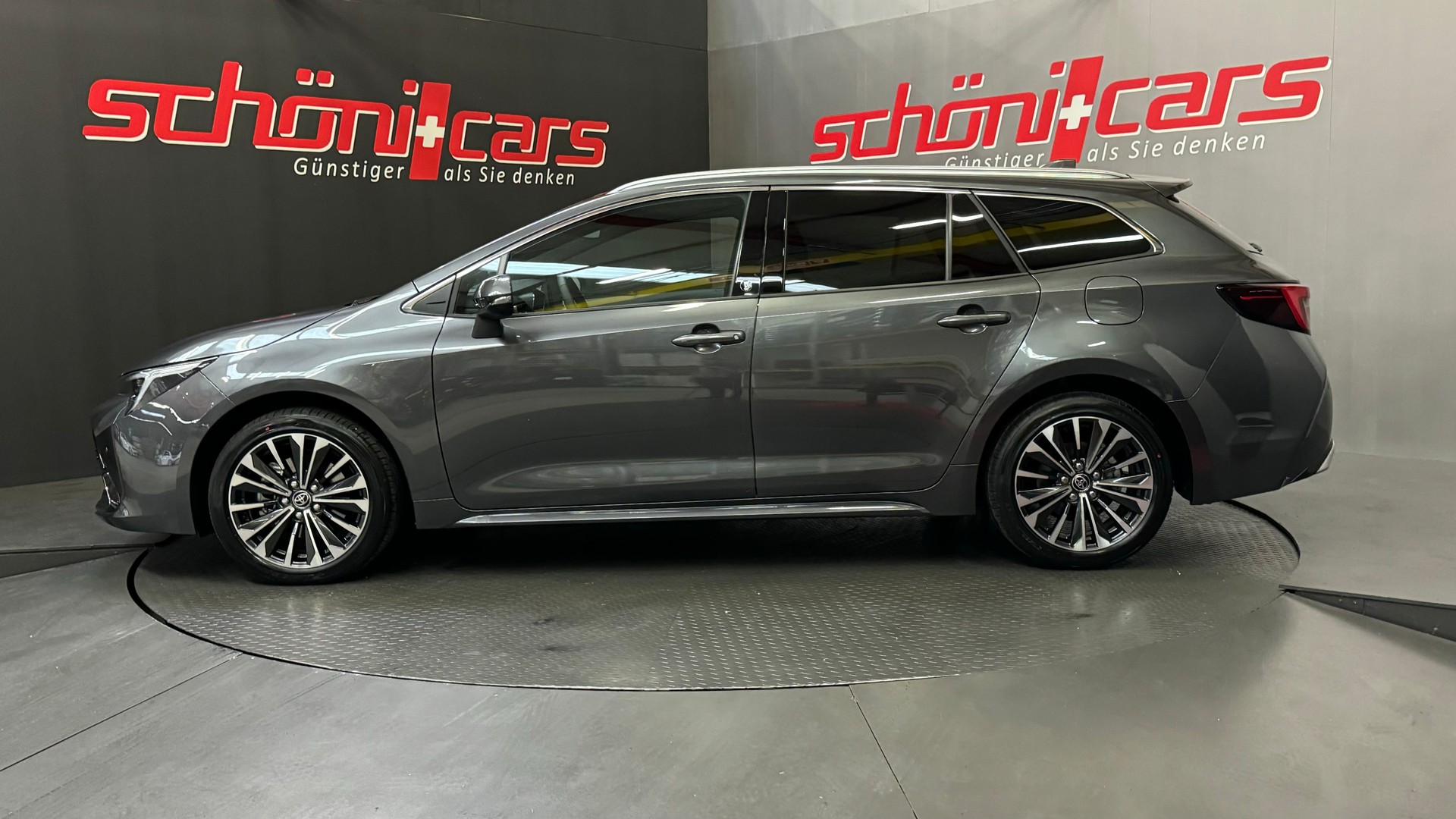 TOYOTA Corolla Touring Sports 2.0 HSD Trend e-CVT-showroom-element-2
