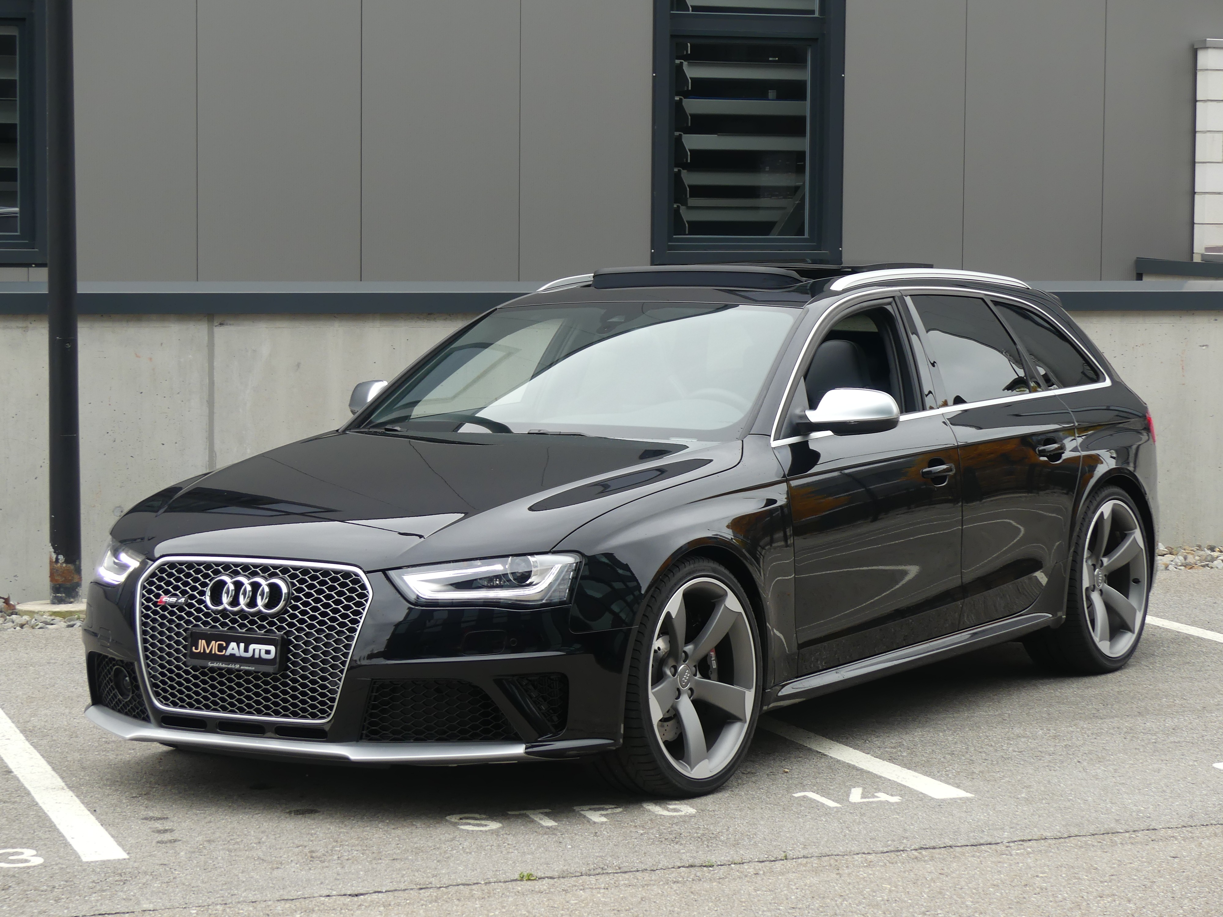 AUDI RS4 Avant 4.2 FSI quattro (Kombi)