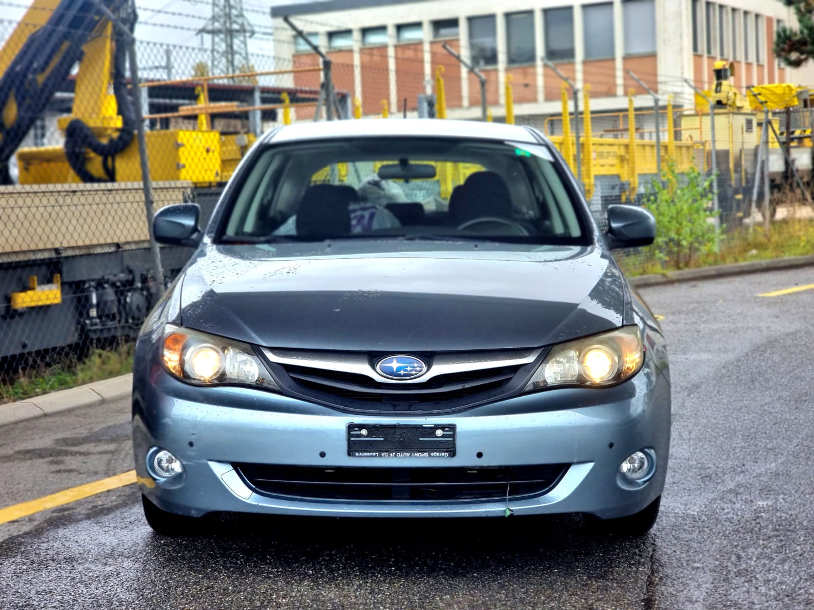 SUBARU Impreza 2.0R Comfort Automatic-showroom-element-1