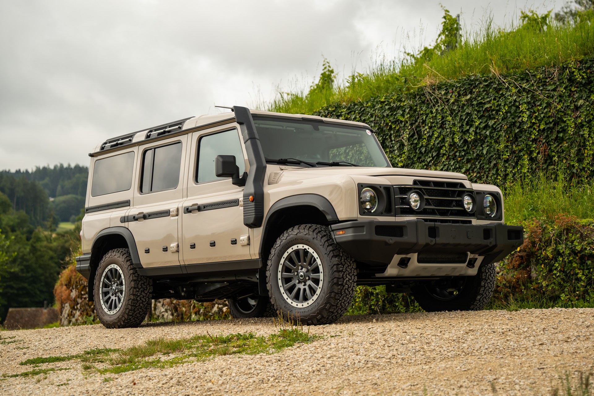 INEOS Grenadier 3.0 Fieldmaster Edition