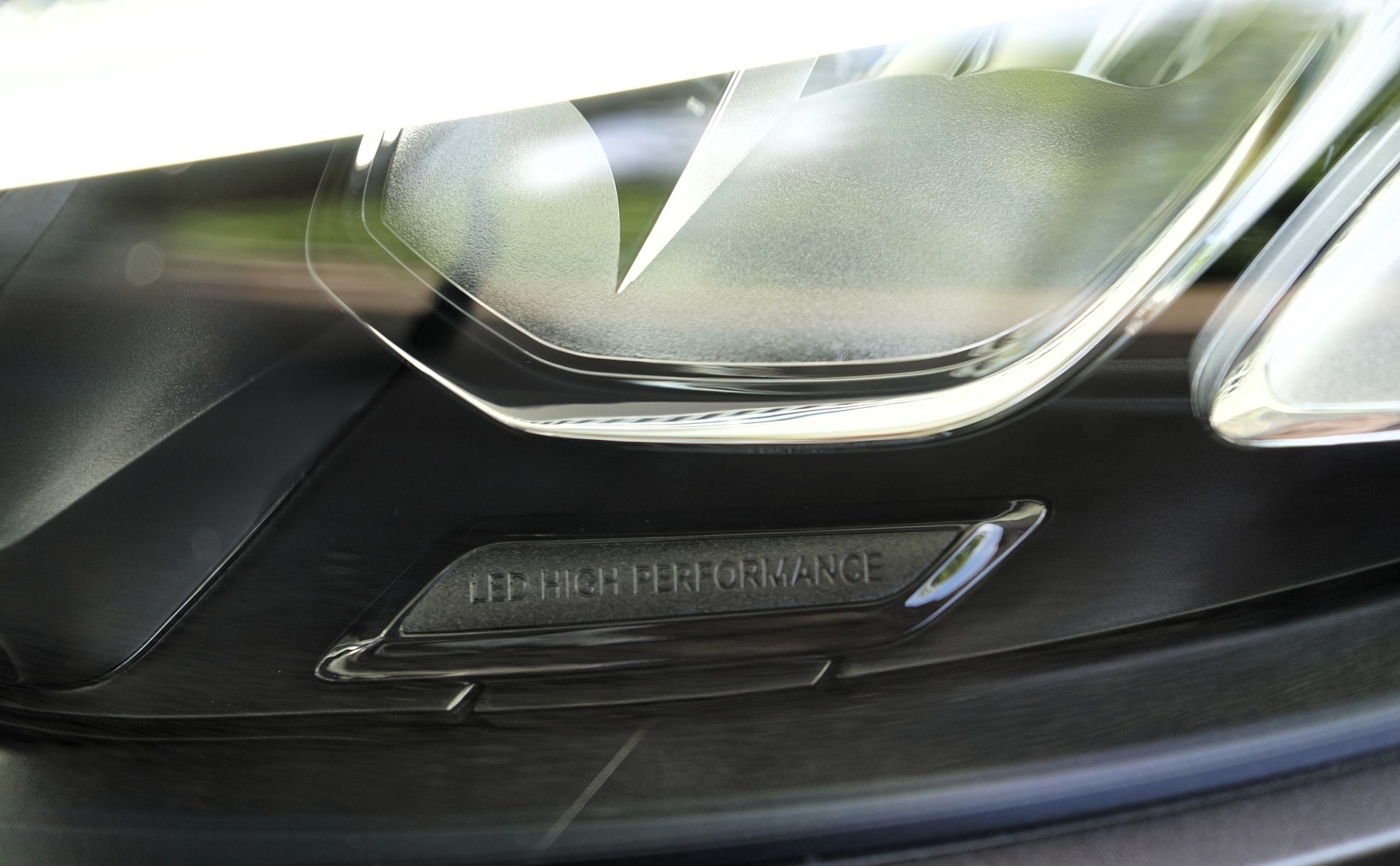 MERCEDES-BENZ A 35 AMG 4Matic Speedshift-image-29