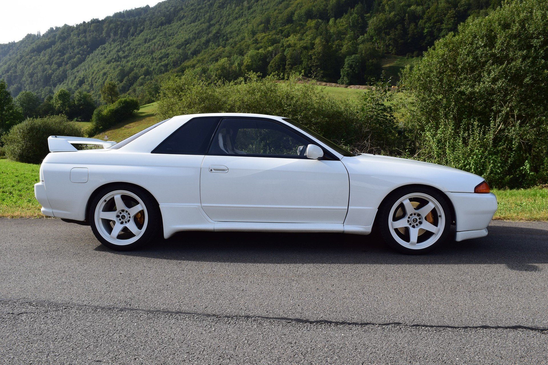 NISSAN Skyline R32 GTR *600PS*-image-8