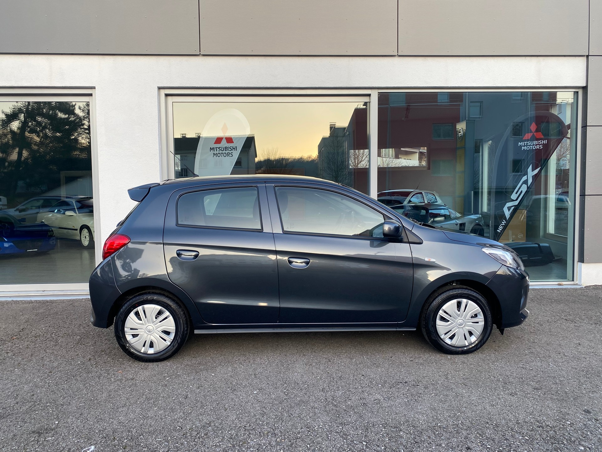 MITSUBISHI Space Star 1.2 Inform-image-3