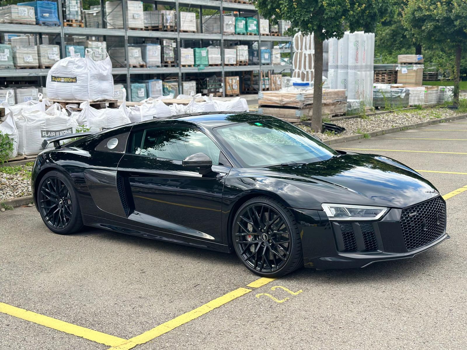AUDI R8 Coupé 5.2 plus S-Tronic