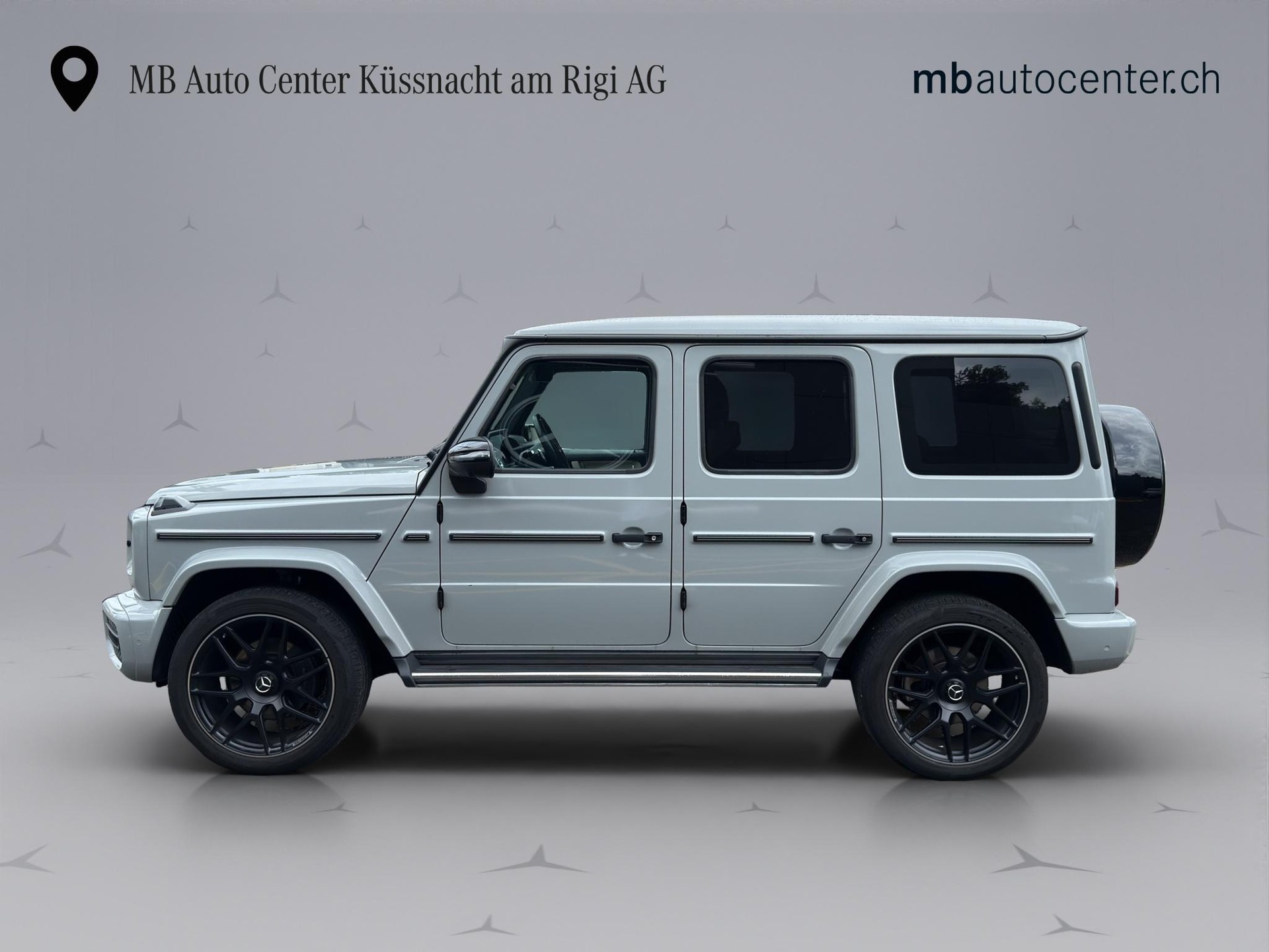 MERCEDES-BENZ G 400 d-showroom-element-2