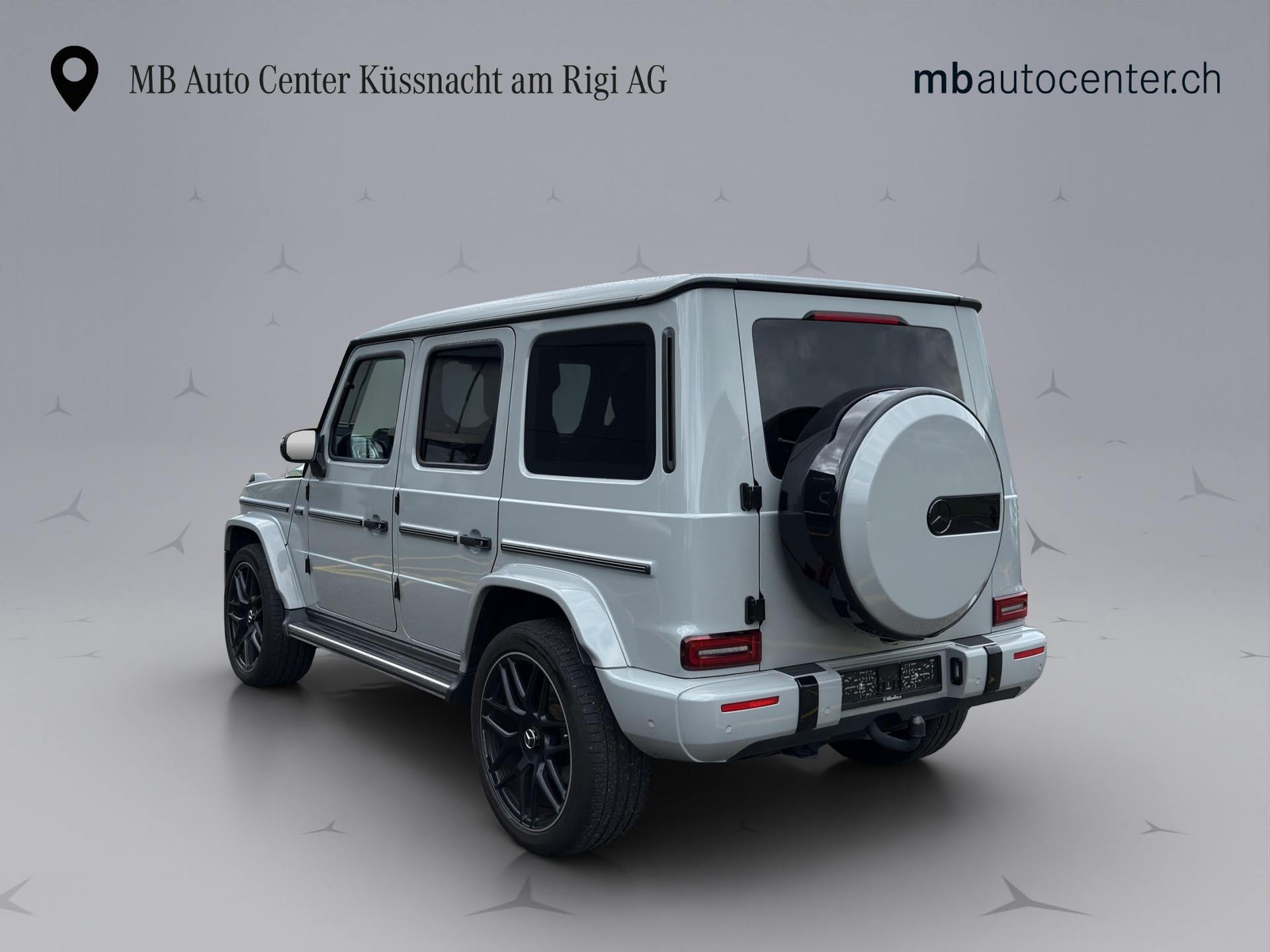 MERCEDES-BENZ G 400 d-showroom-element-3