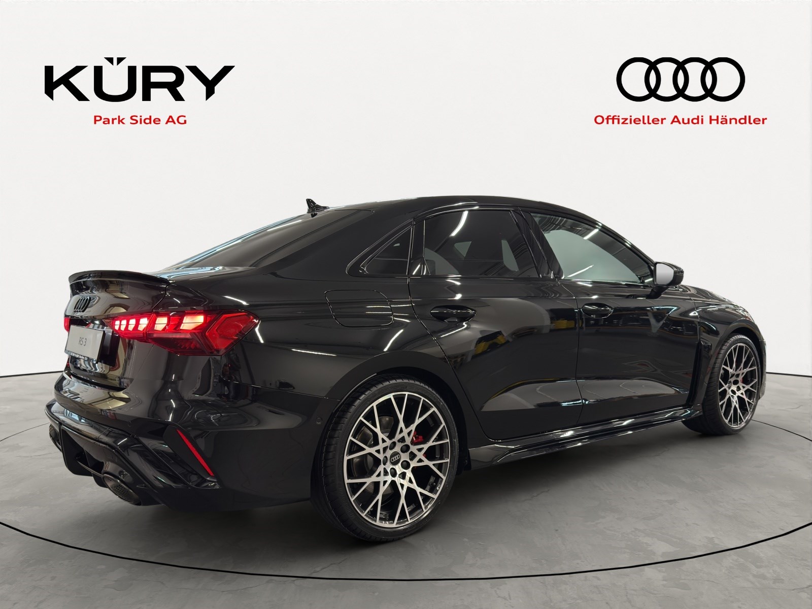 AUDI RS3 Limousine 2.5 TSI quattro S-tronic-showroom-element-3