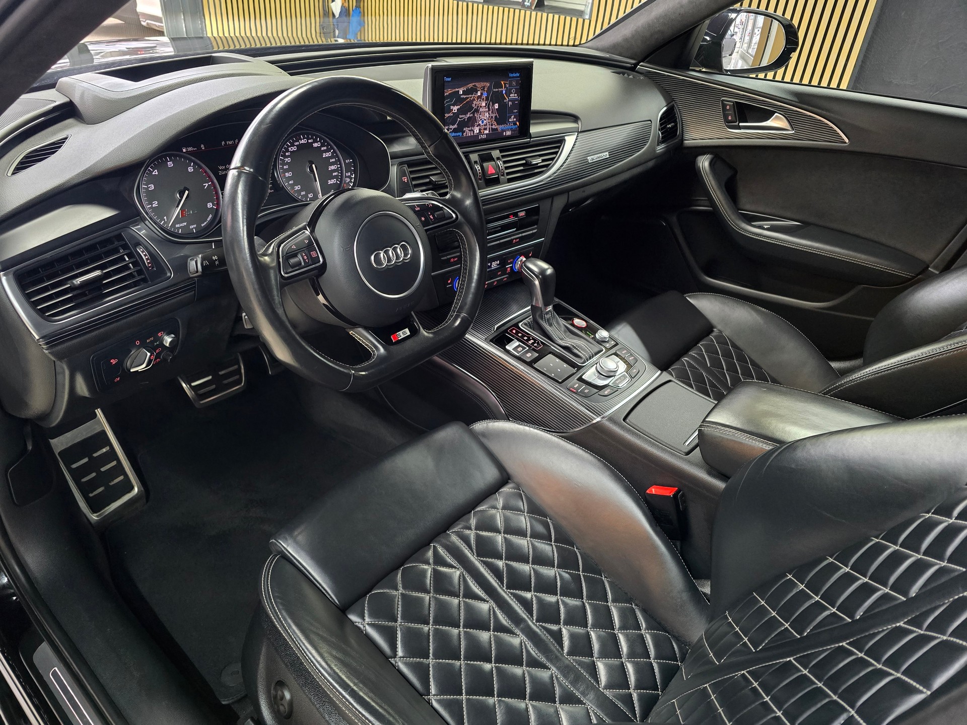 AUDI S6 Avant 4.0 TFSI V8 ''ABT'' quattro S-tronic-image-7