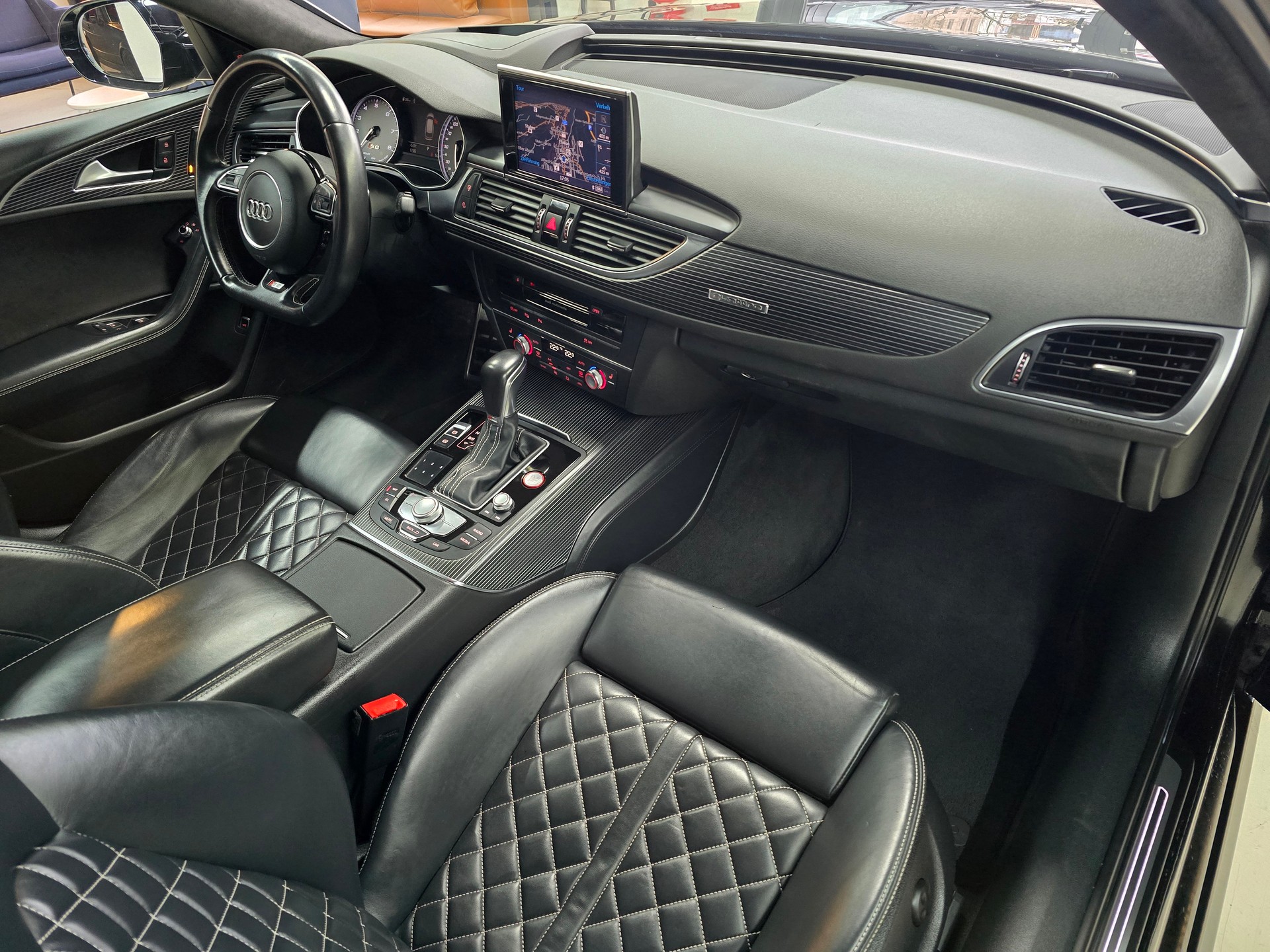 AUDI S6 Avant 4.0 TFSI V8 ''ABT'' quattro S-tronic-image-8