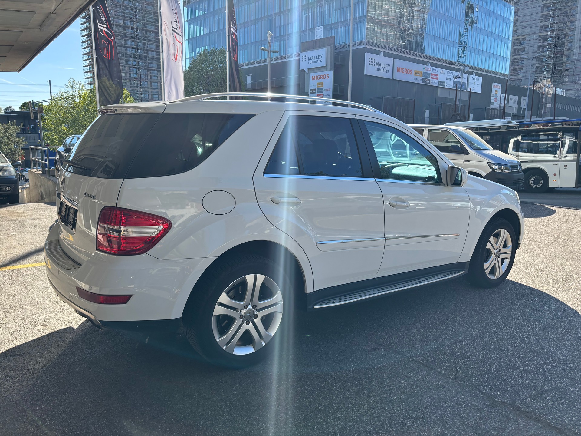 MERCEDES-BENZ ML 350 (320) CDI 4Matic 7G-Tronic-showroom-element-2