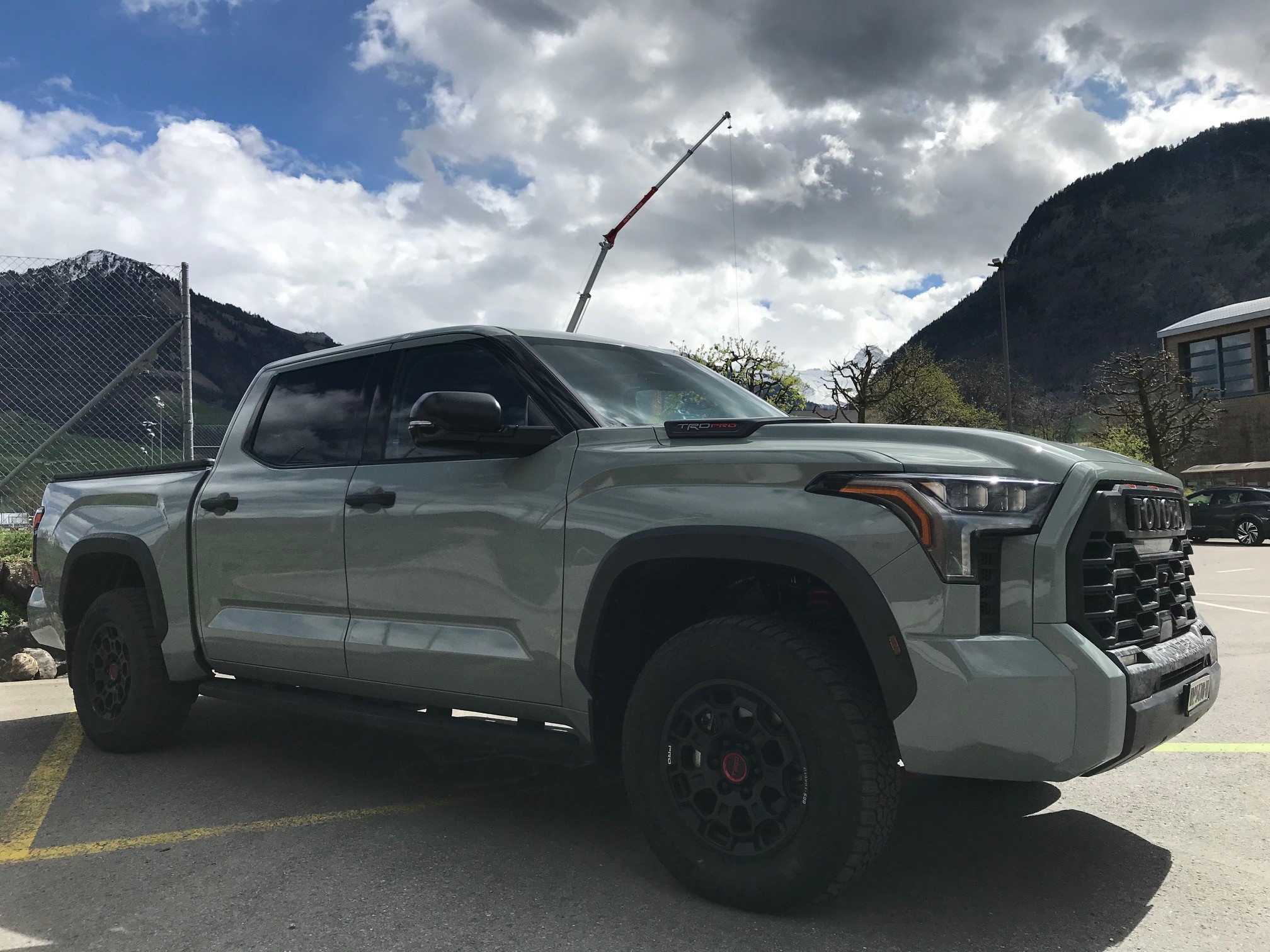 TOYOTA Tundra TRD PRO 3.5 I-Force Max Hybrid CrewCab Kaufen