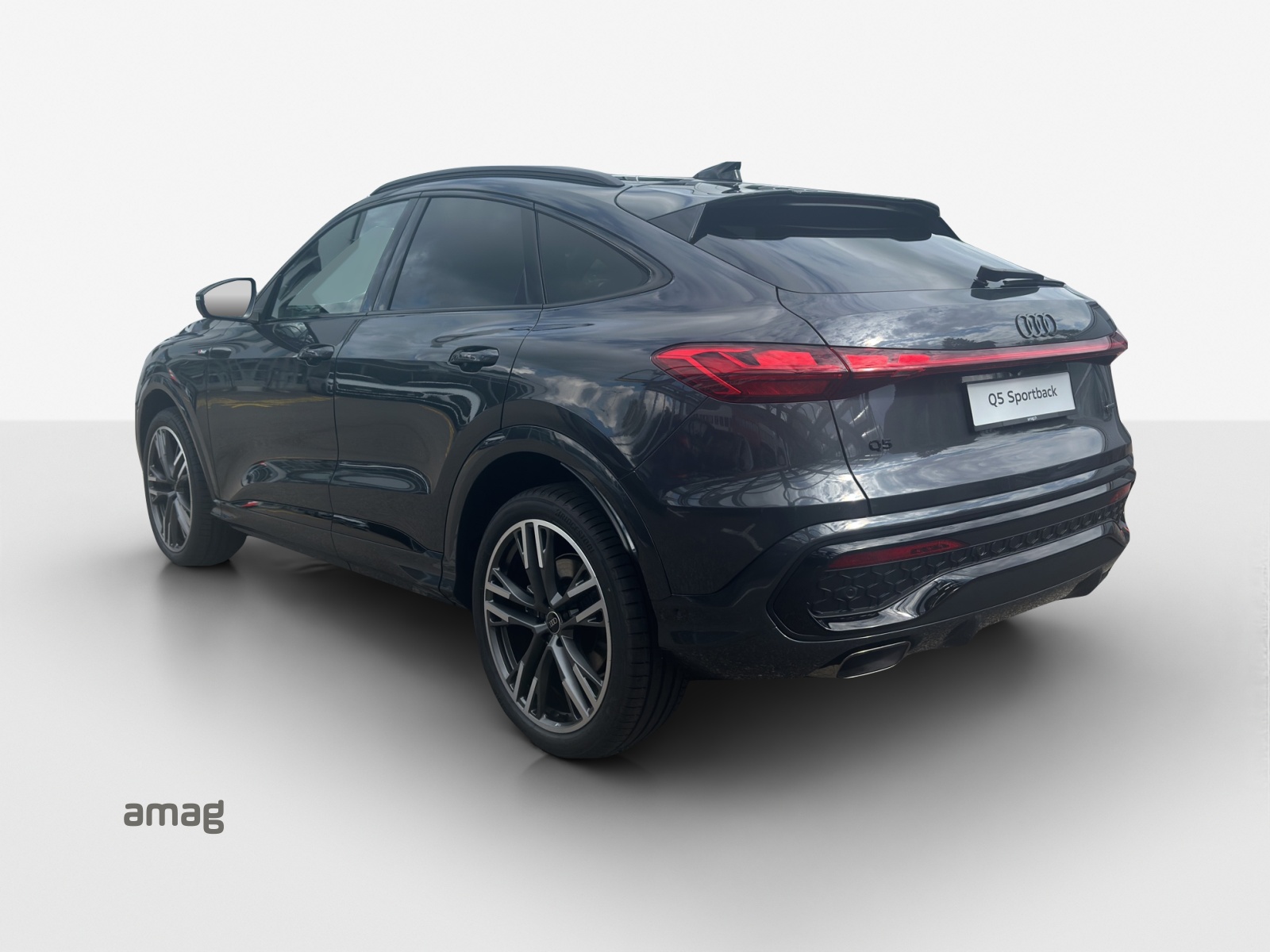 AUDI Q5 Sportback TFSI quattro 150 kW-showroom-element-2
