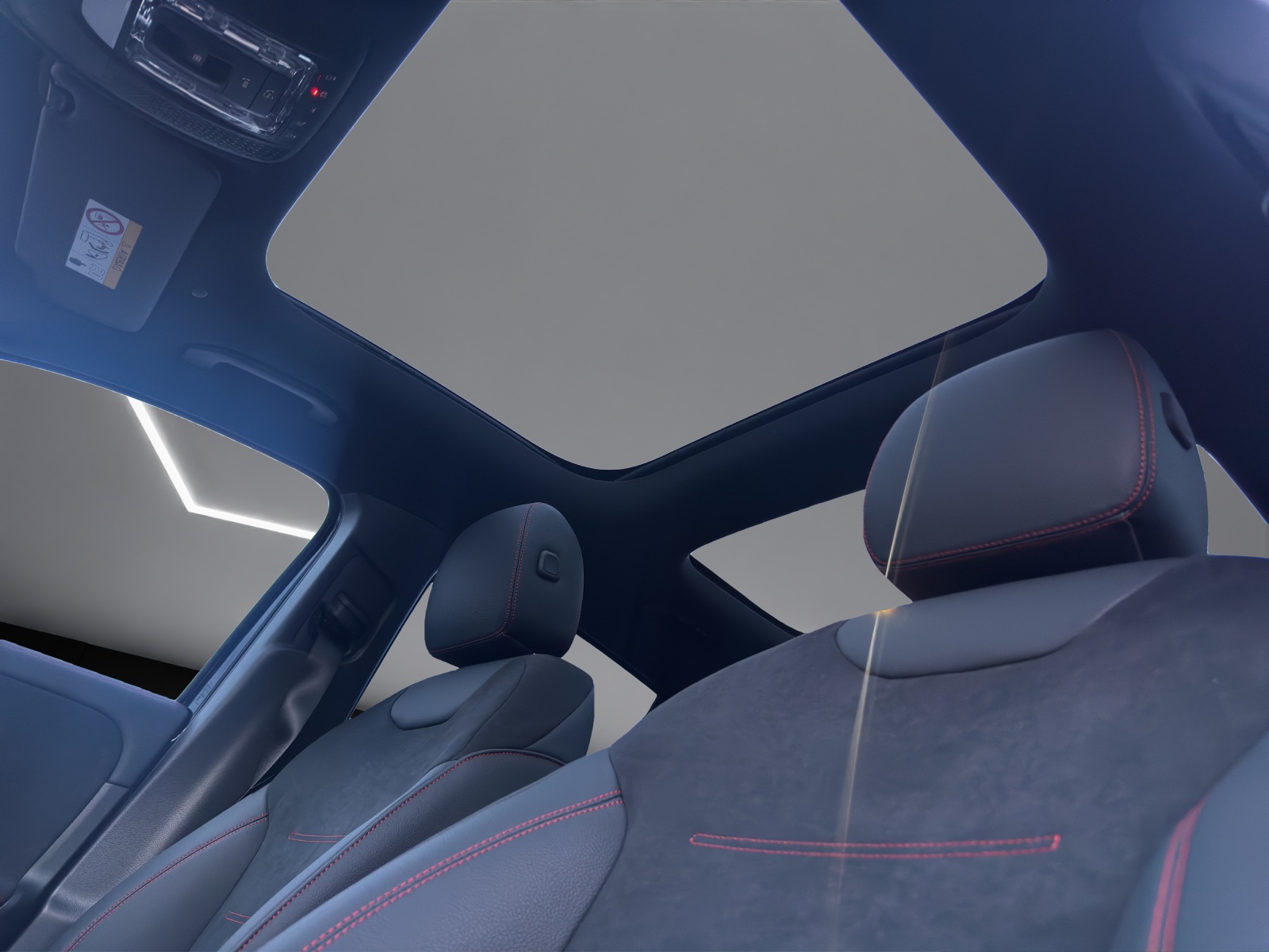 Image MERCEDES-BENZ GLA-200 GLA 200 7G-DCT