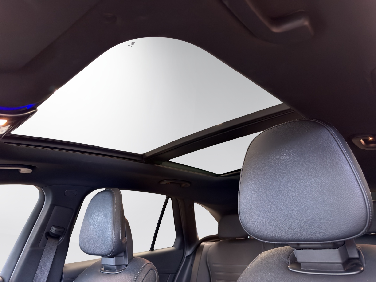 Image MERCEDES-BENZ GLC-300 GLC 300 e 4M 9G-Tronic