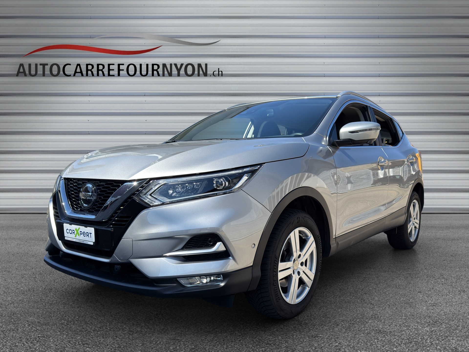 NISSAN Qashqai 1.3 DIG-T tekna DCT