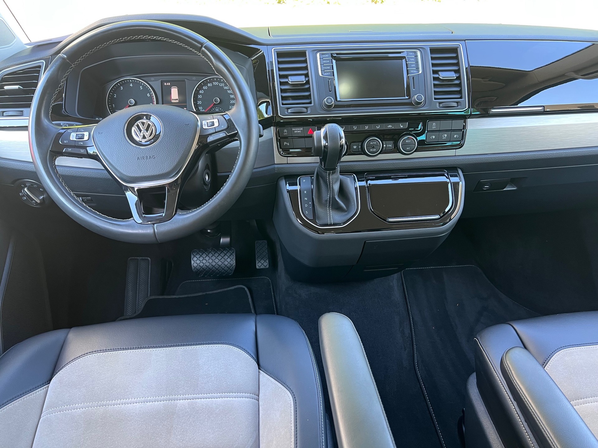 VW T6 Multivan 2.0 TSI CL Gen. Six 4Motion DSG-image-5