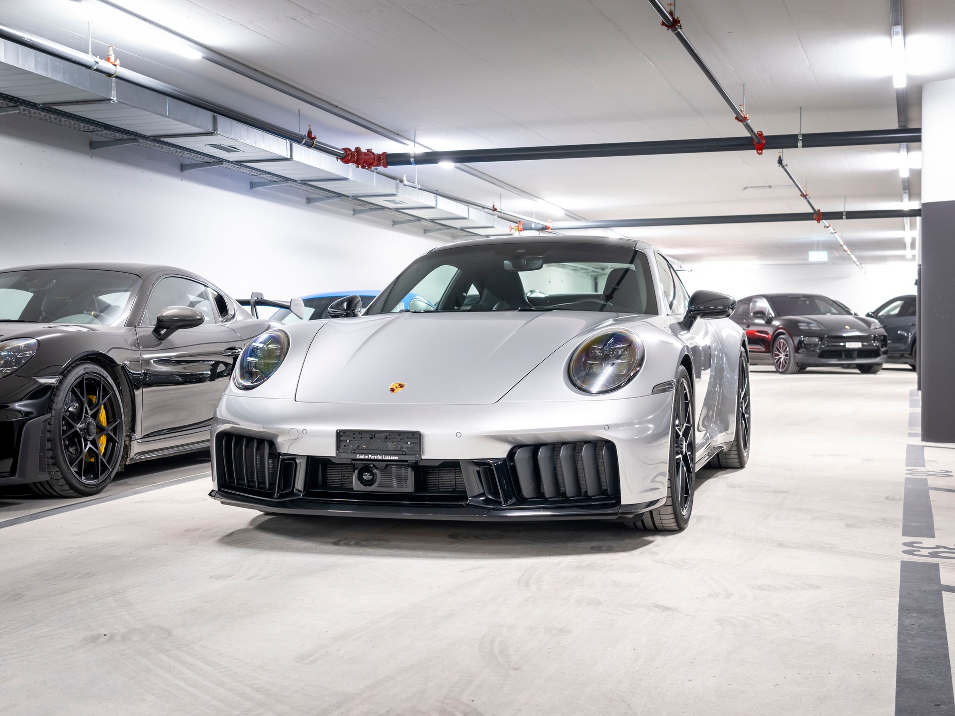 PORSCHE 911 Carrera 4 GTS PDK