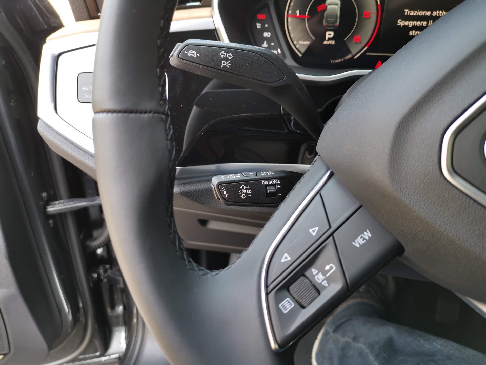 AUDI Q3 Sportback 40 TDI S line quattro S-tronic-image-20