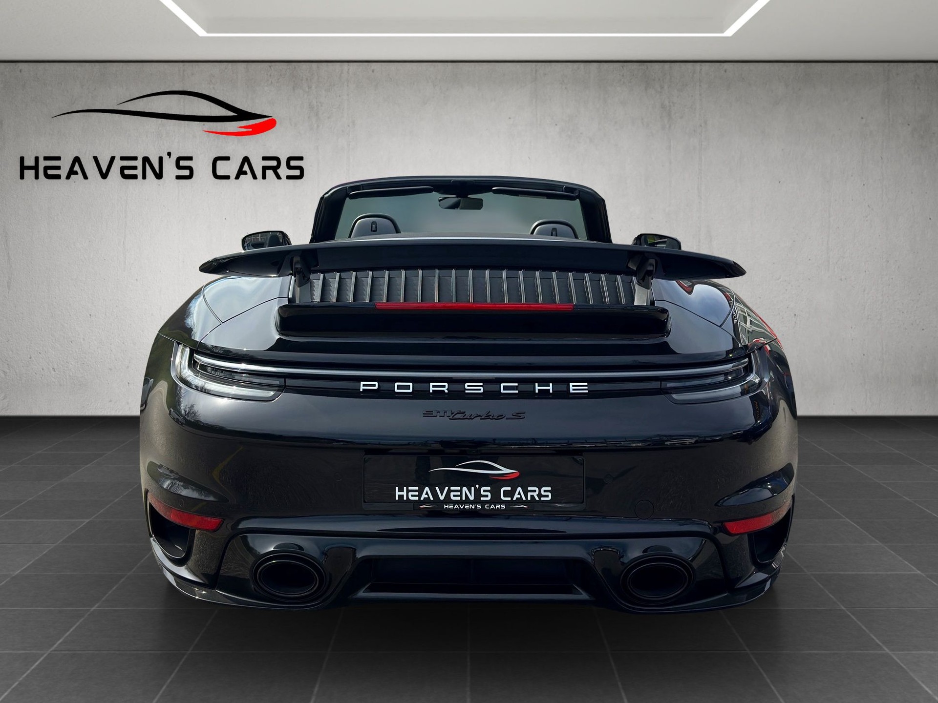 PORSCHE 911 Turbo S Cabriolet PDK-showroom-element-3