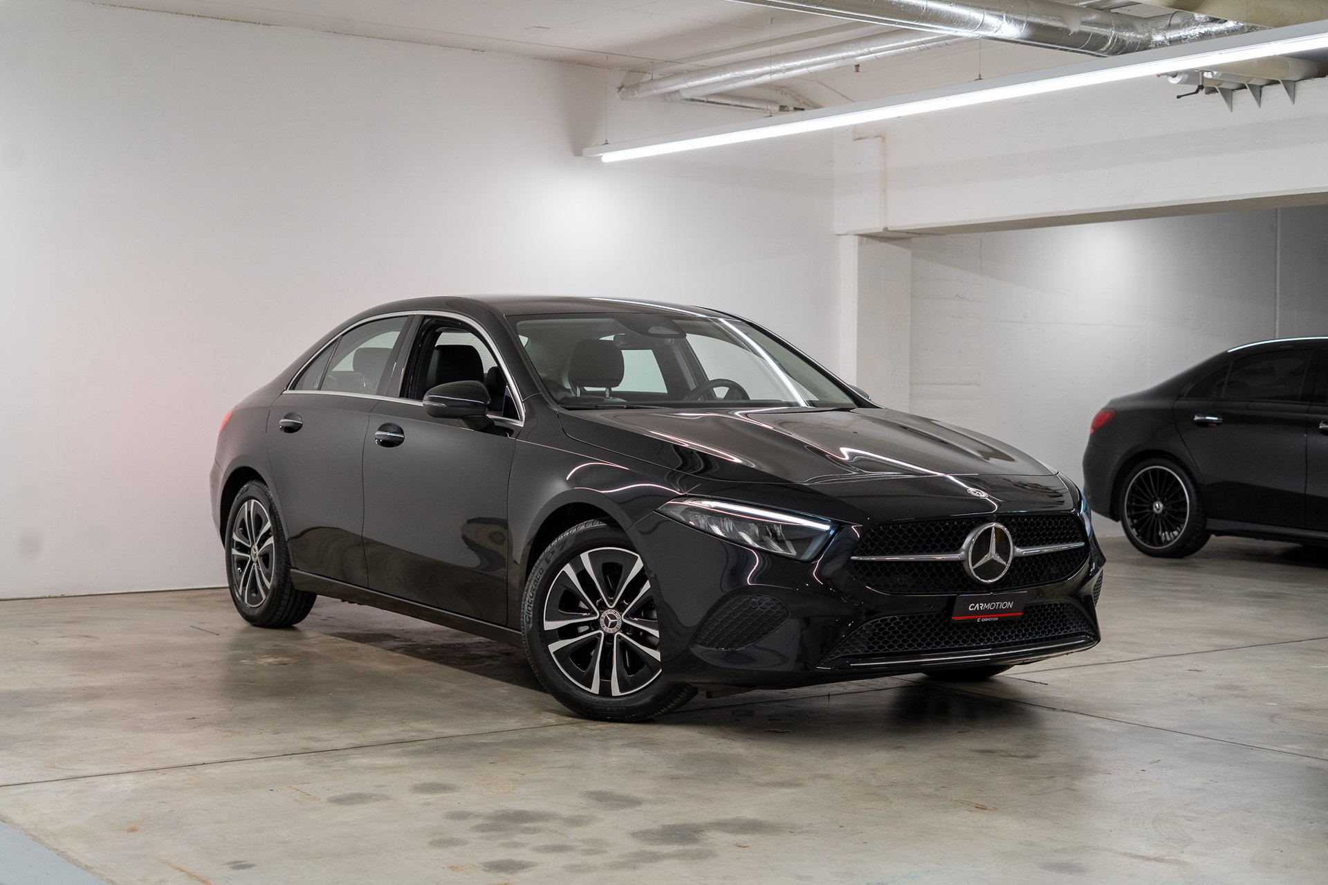 MERCEDES-BENZ A 180 Progressive Limousine*FACELIFT*-showroom-element-2