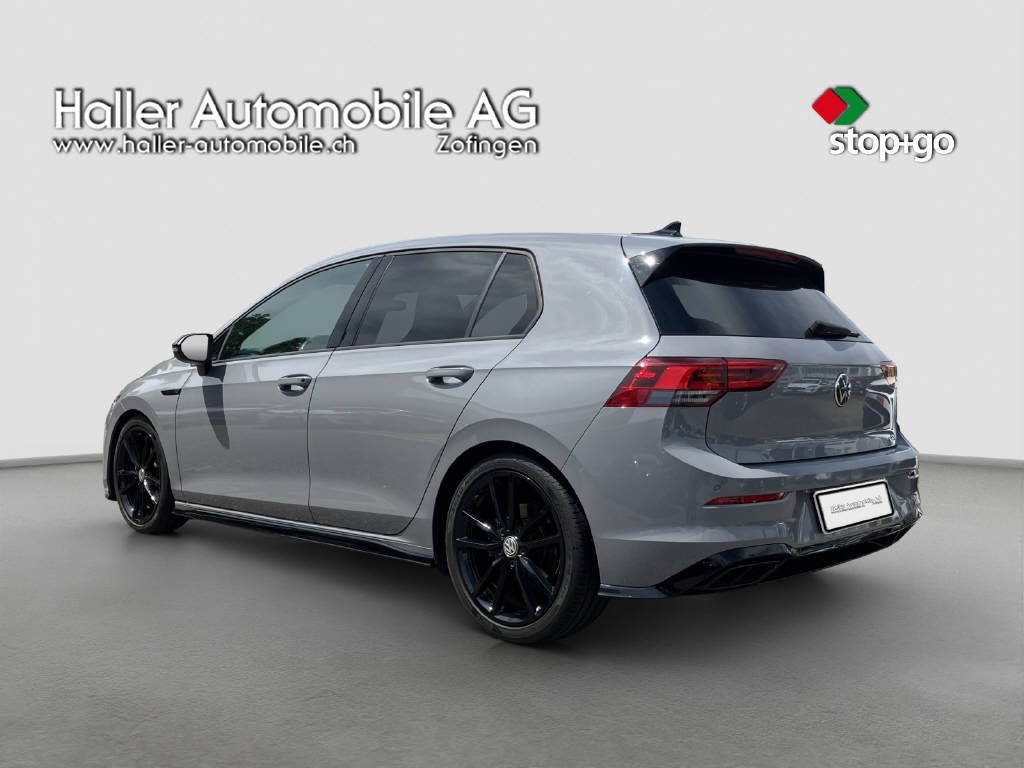 VW Golf VIII 1.5 eTSI R-Line DSG-showroom-element-2