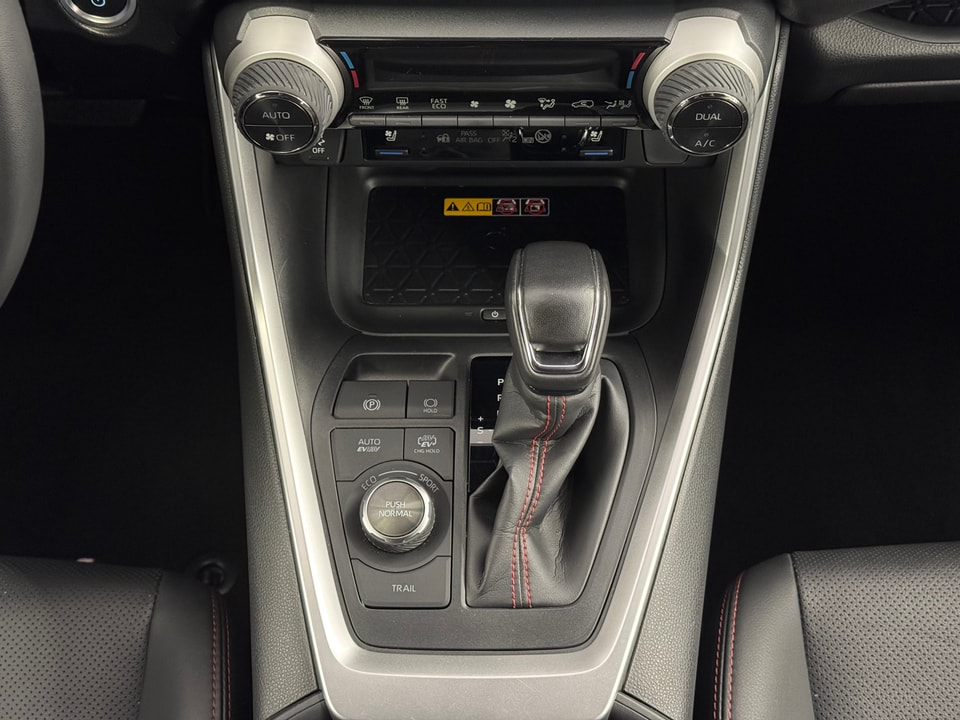 RAV-4 Plug-in Hybrid 2.5 Platinum AWD-i