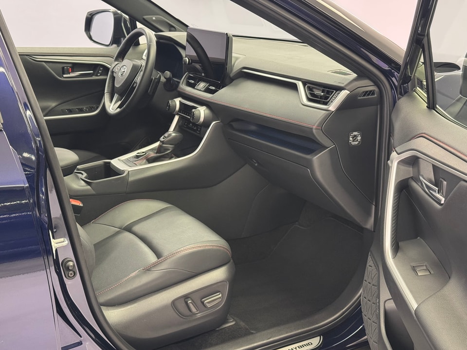 RAV-4 Plug-in Hybrid 2.5 Platinum AWD-i
