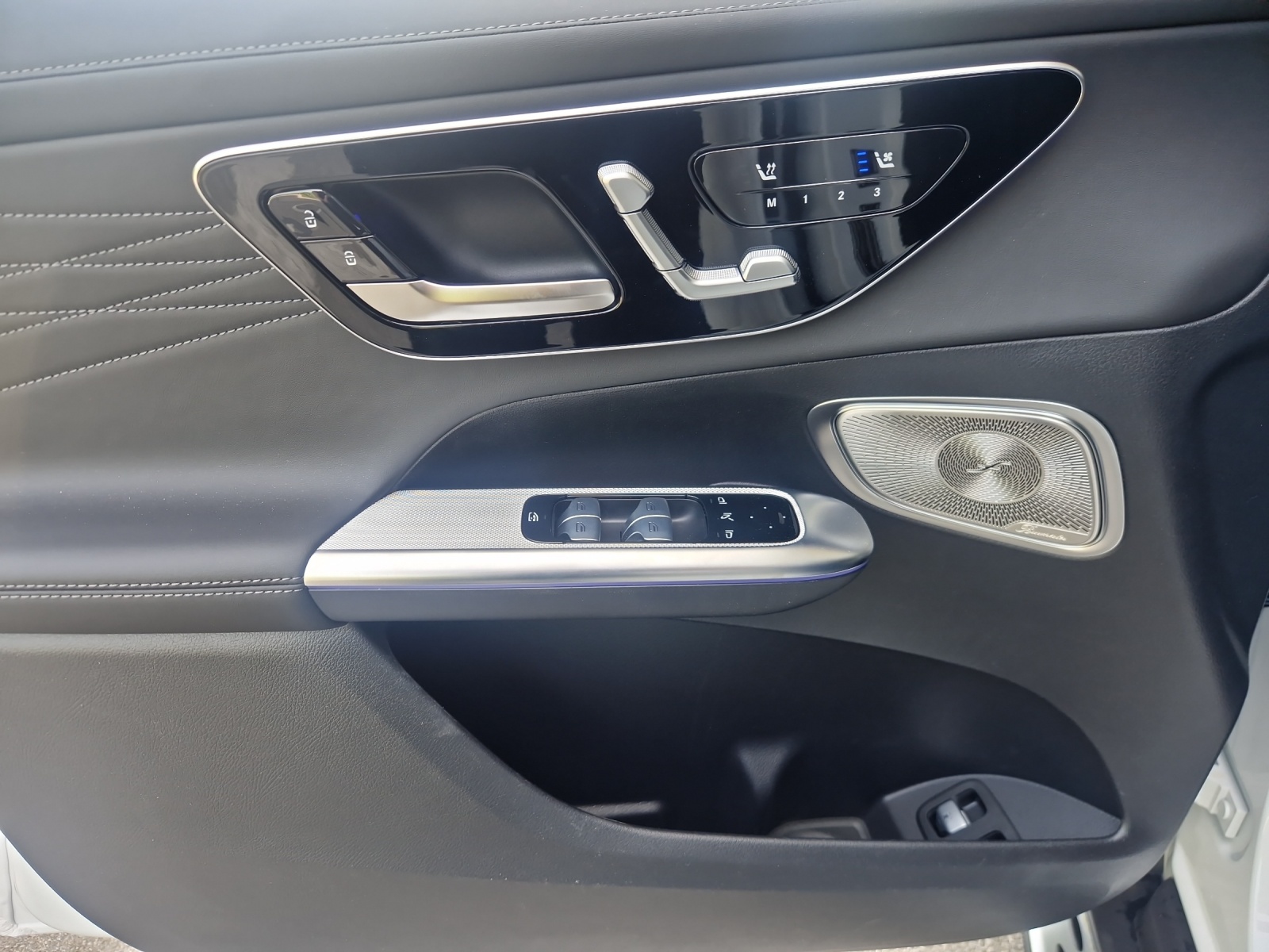 Image MERCEDES-BENZ GLC-300 GLC Coupé 300 e 4Matic 9G-Tronic