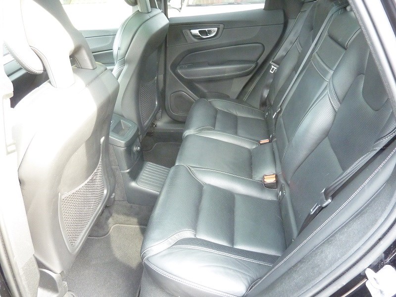 VOLVO XC60 T8 eAWD Inscription Geartronic-image-10