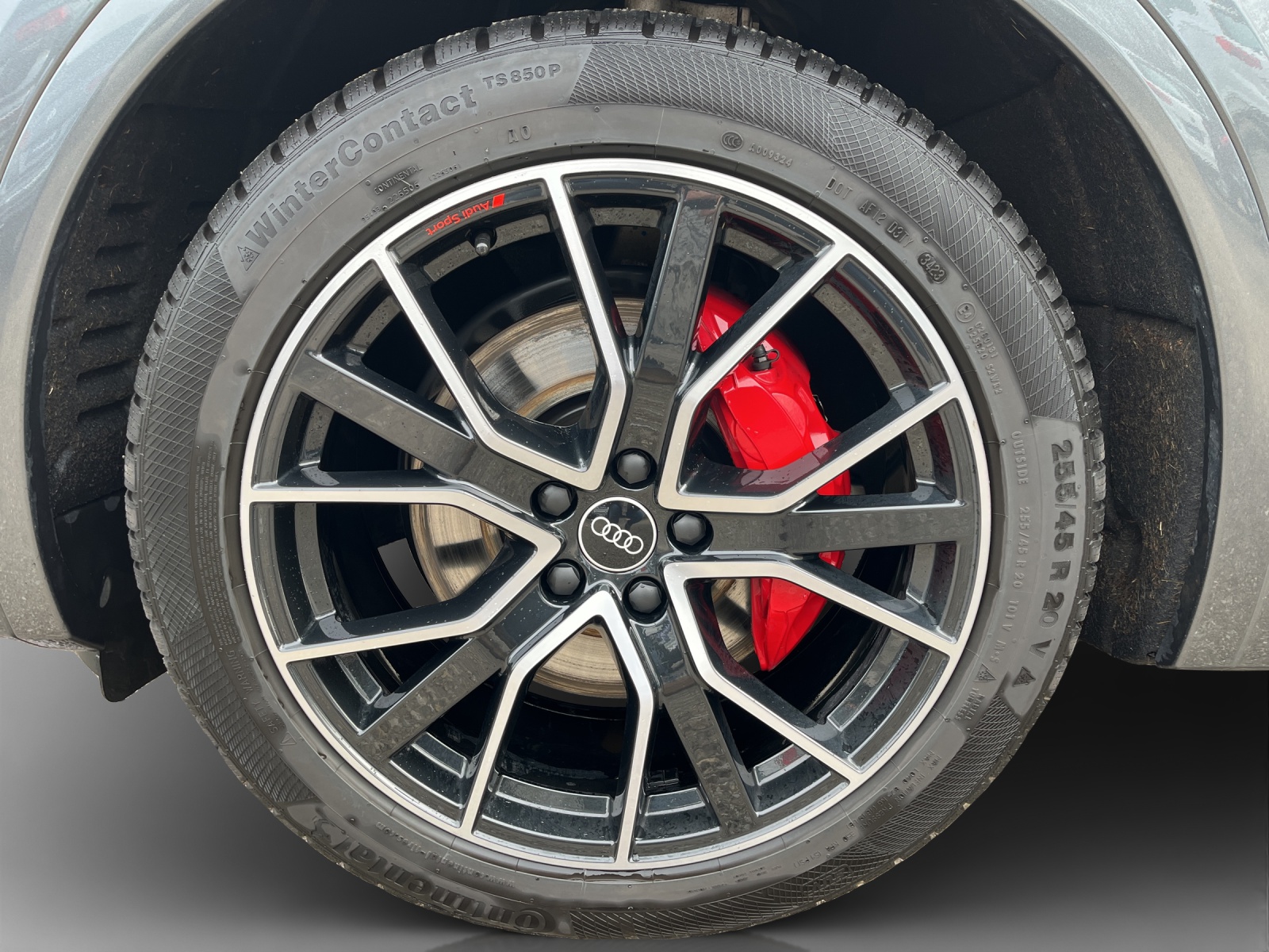 AUDI Q5 Sportback 55 TFSI e PHEV S line quattro-image-14
