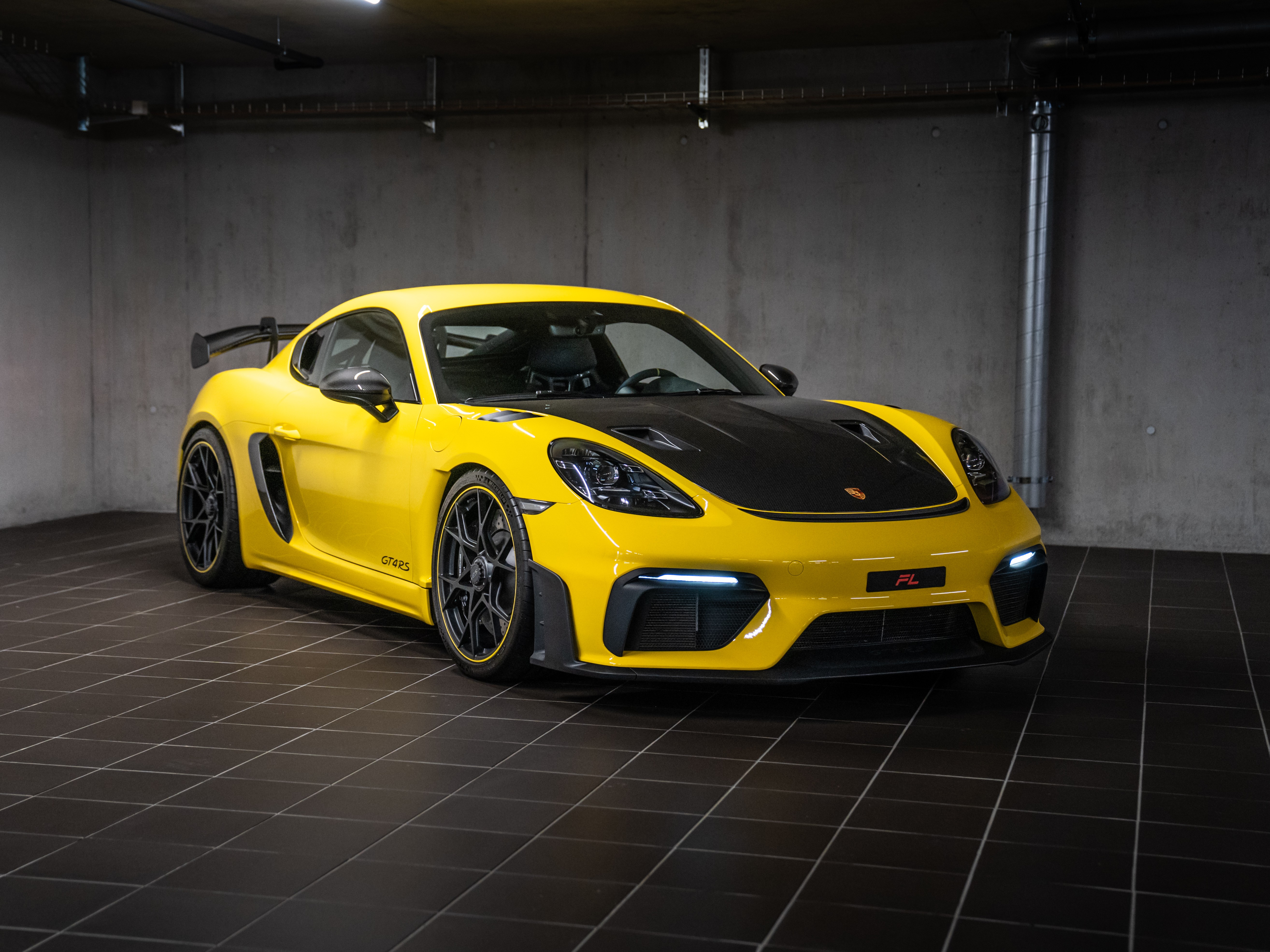 PORSCHE 718 Cayman GT4 RS (CoupÃ©)