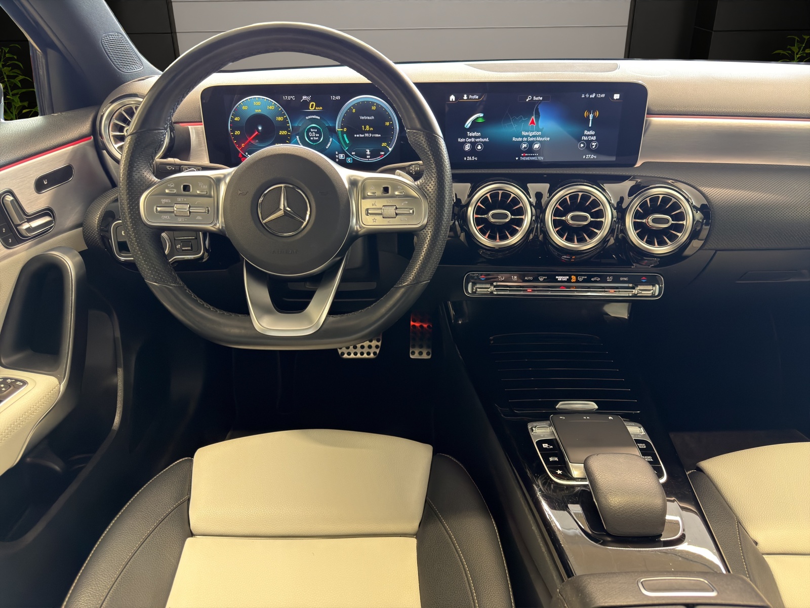 Image MERCEDES-BENZ A-220 A 220 AMG Line 4Matic