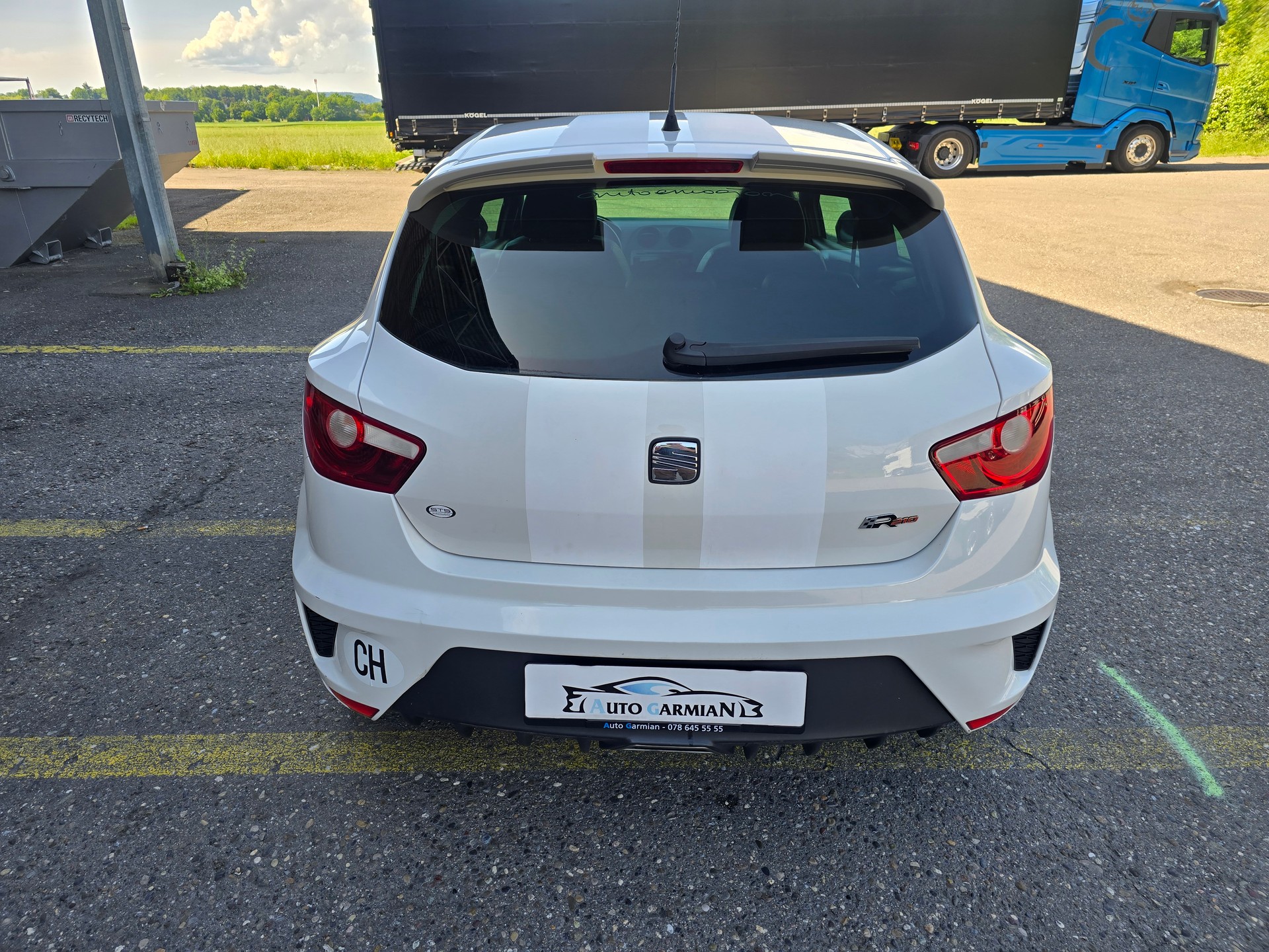 SEAT Ibiza SC 1.4 TSI Cupra DSG-showroom-element-3