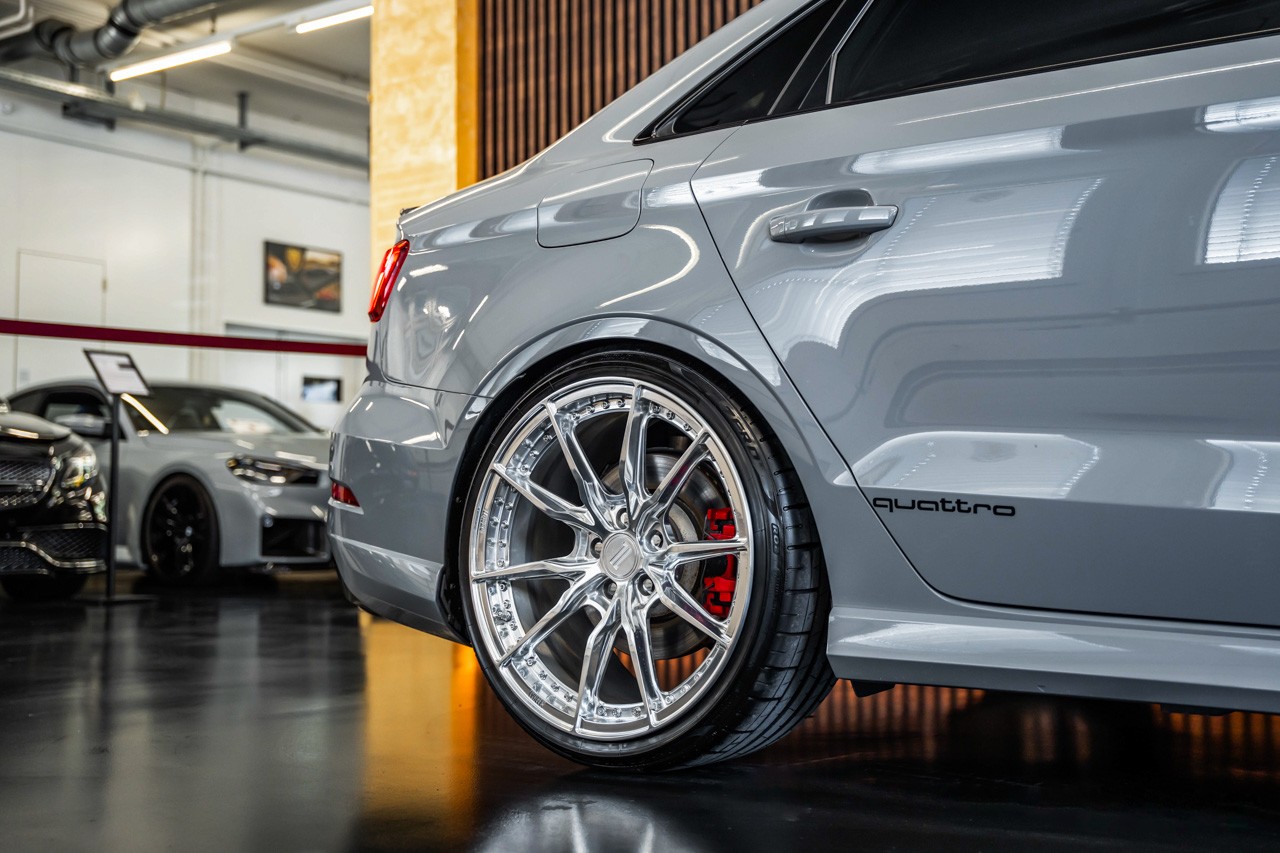 AUDI RS3 APR Limousine 2.5 TSI quattro S-tronic-image-10