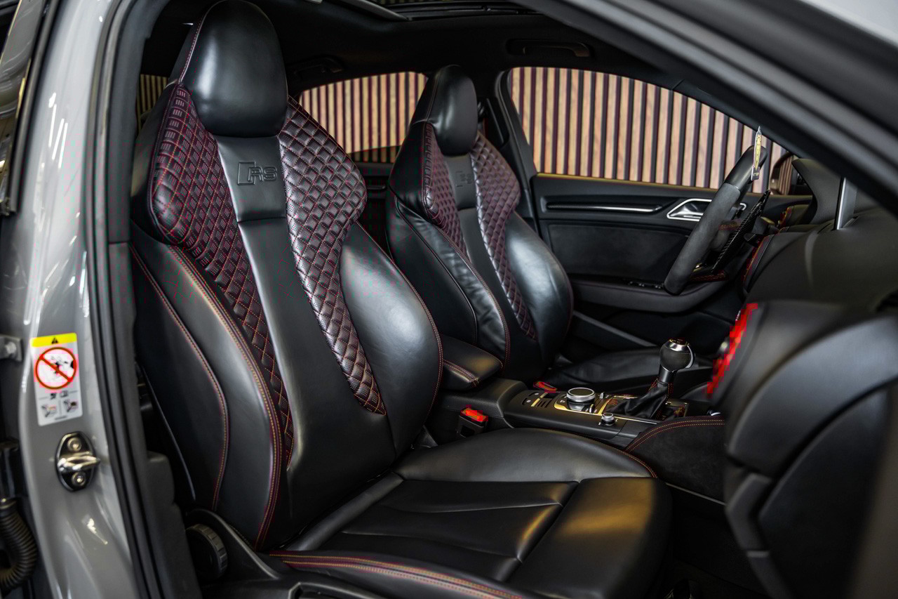 AUDI RS3 APR Limousine 2.5 TSI quattro S-tronic-image-18