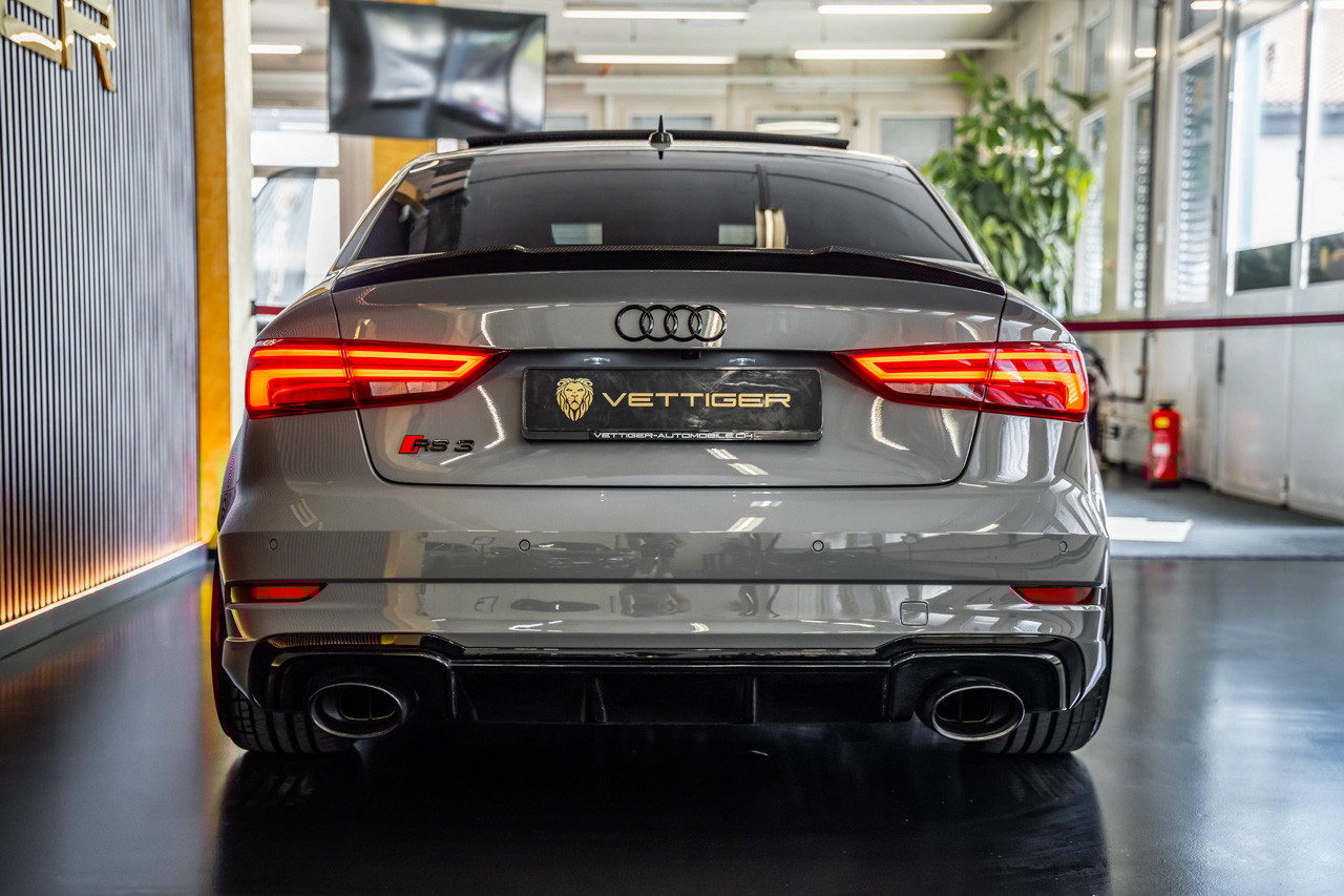 AUDI RS3 APR Limousine 2.5 TSI quattro S-tronic-image-4