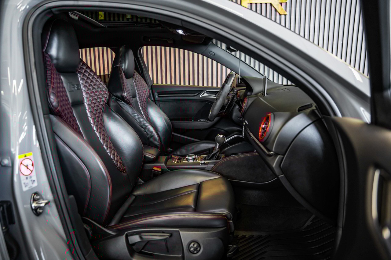 AUDI RS3 APR Limousine 2.5 TSI quattro S-tronic-image-17