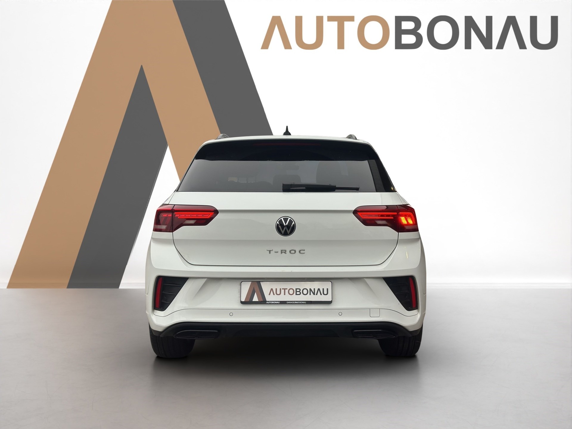VW T-Roc 2.0 TSI R-Line DSG 4motion Schiebedach-showroom-element-3