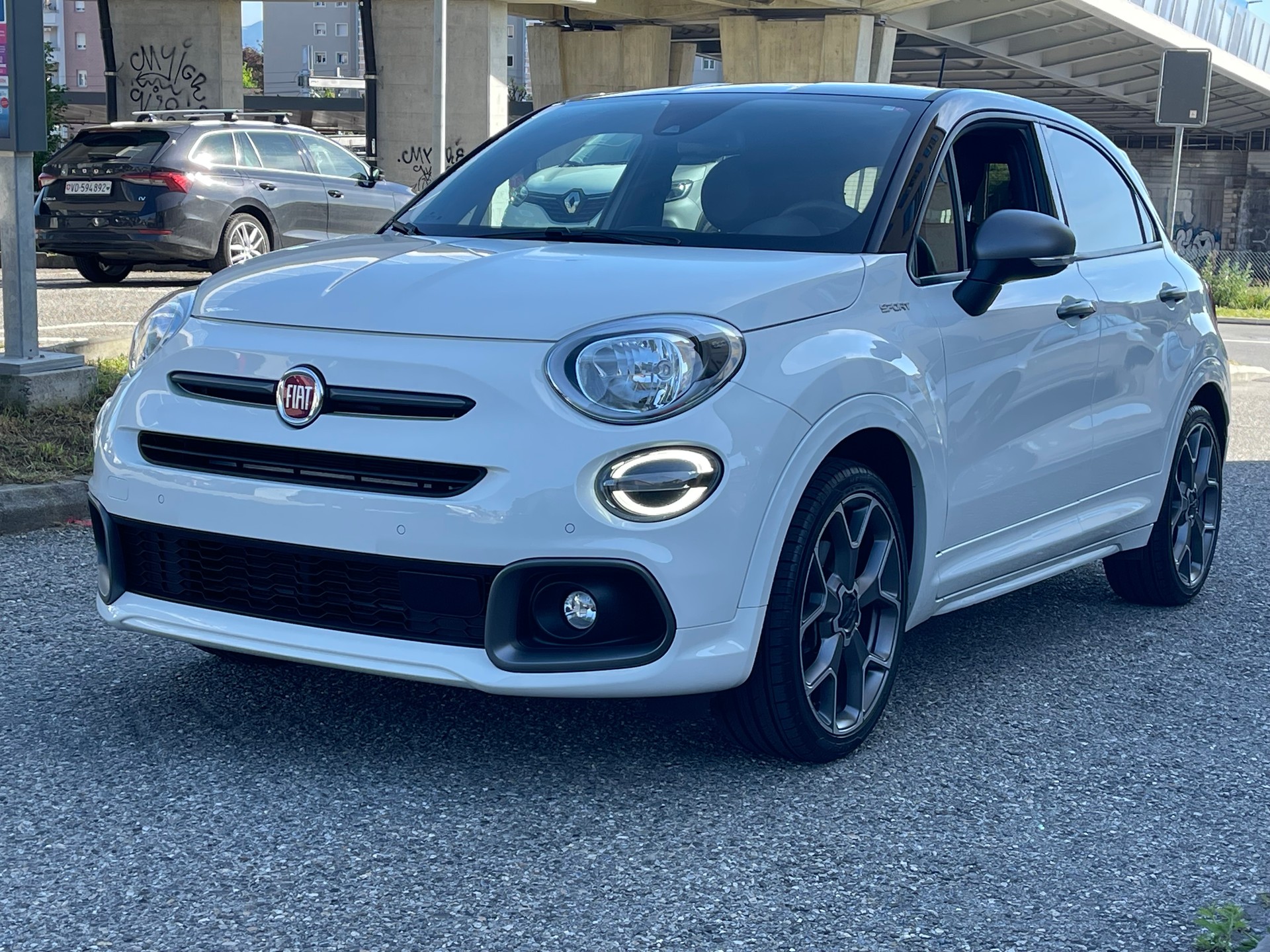 FIAT 500X 1.3 GSE Sport-showroom-element-1