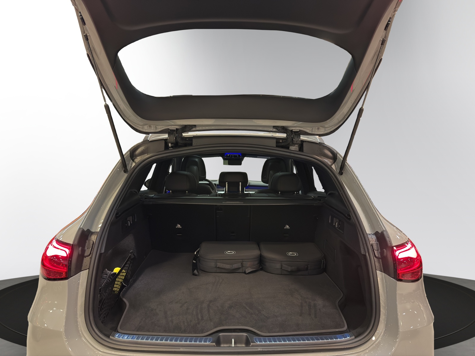 Image MERCEDES-BENZ GLC-300 GLC 300 e 4M 9G-Tronic