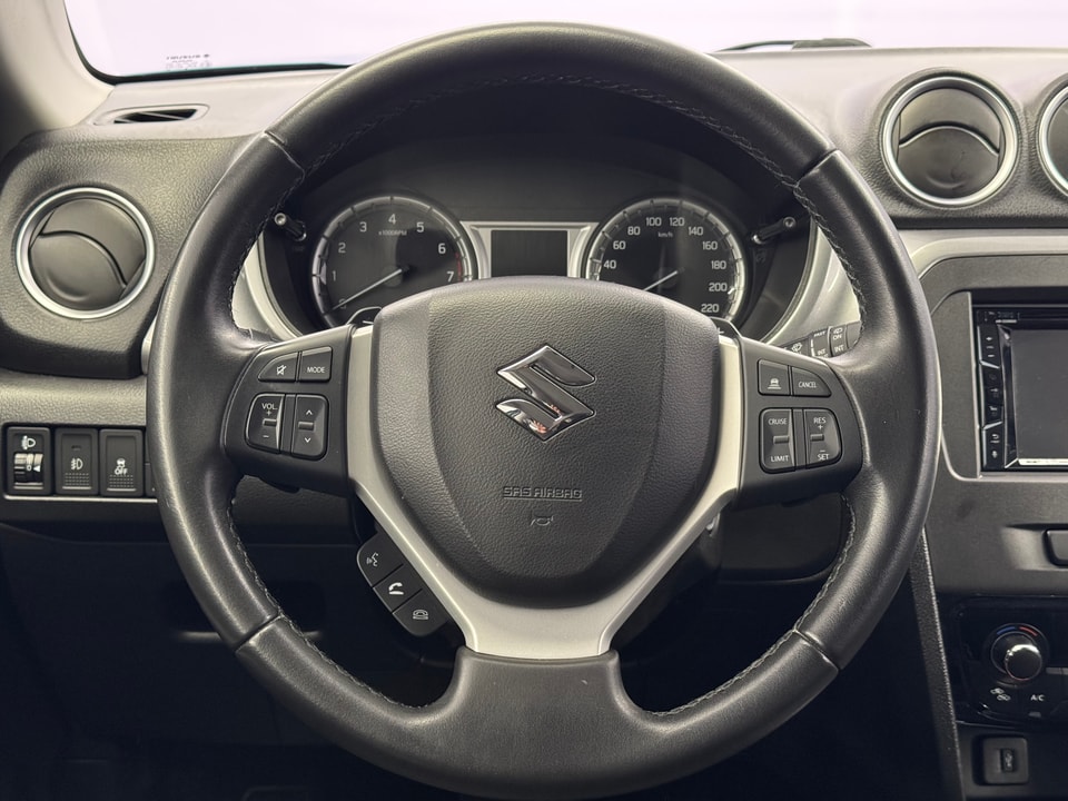 Vitara 1.6 VVT Compact+ 4x4